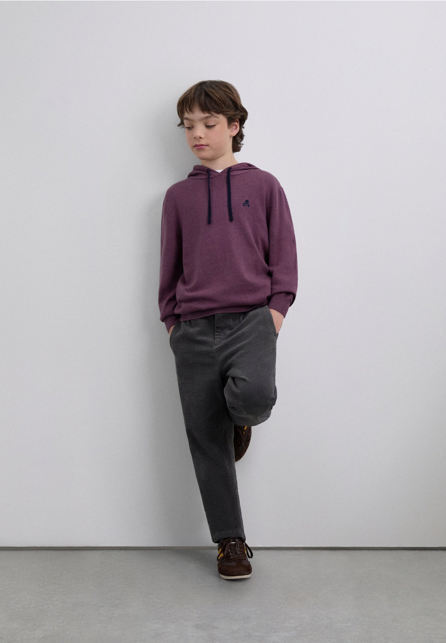 SWEATER LOGÓTIPO CAPUZ