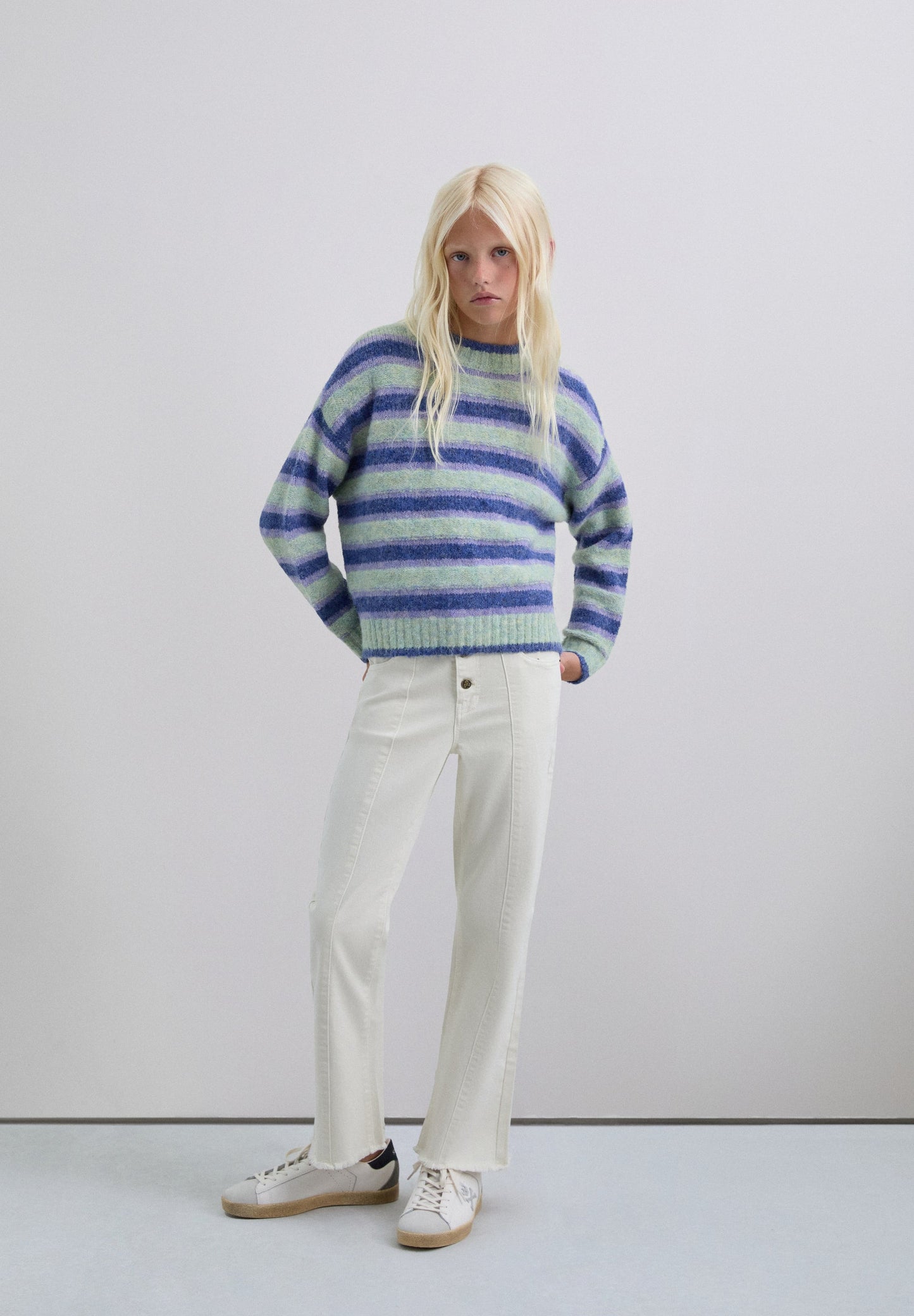 CAMISOLA DE MALHA ÀS RISCAS