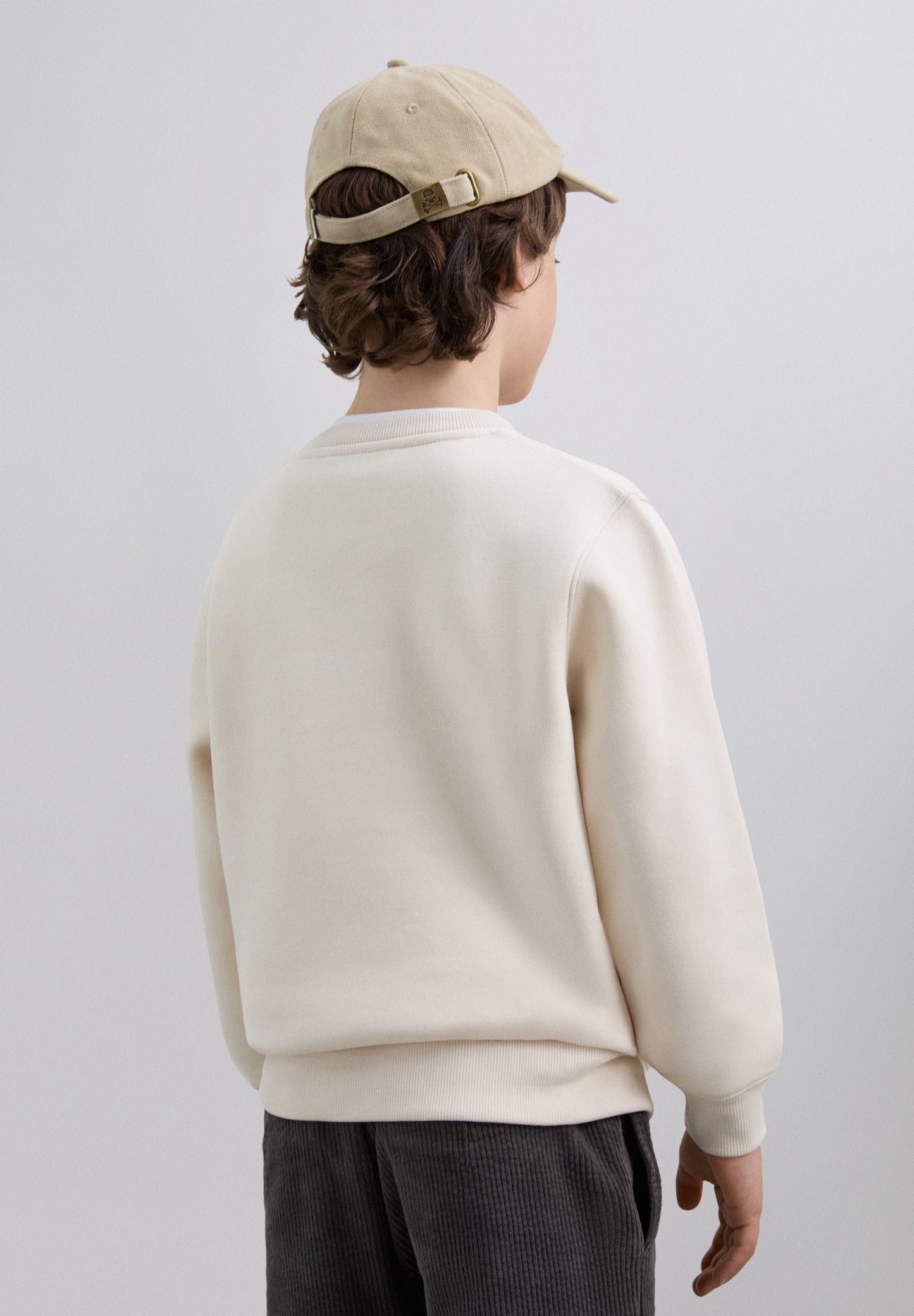 SWEATSHIRT COM PADRÃO DE LOGÓTIPO