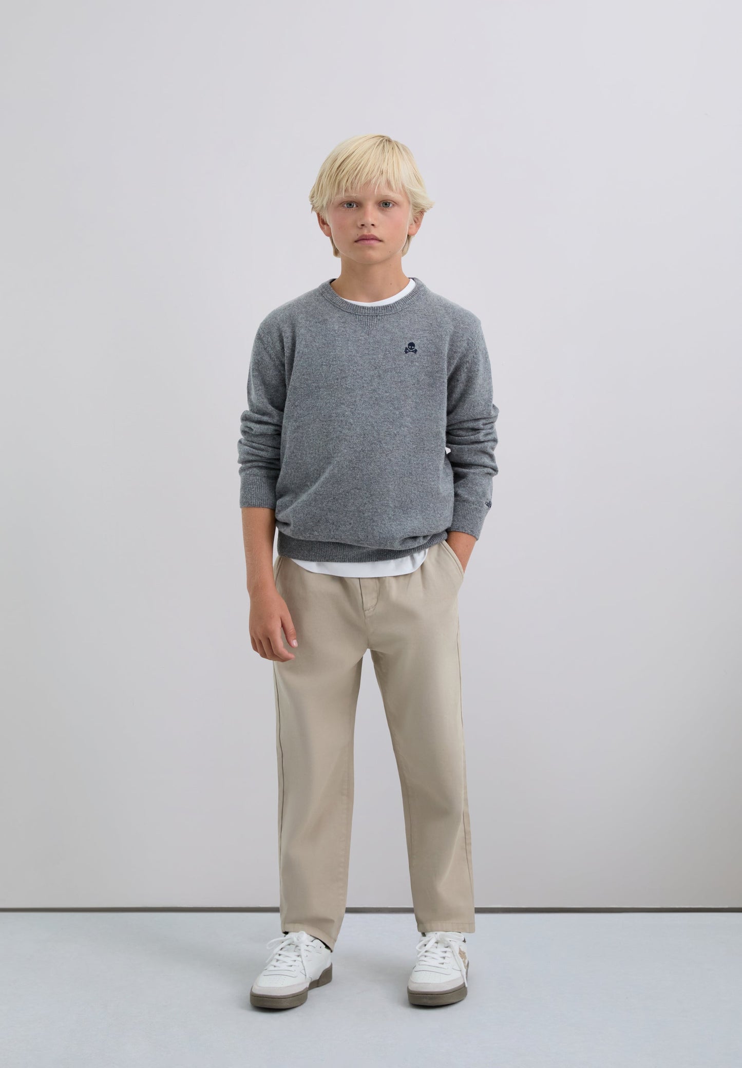 SWEATER DE LÃ COM SKULL