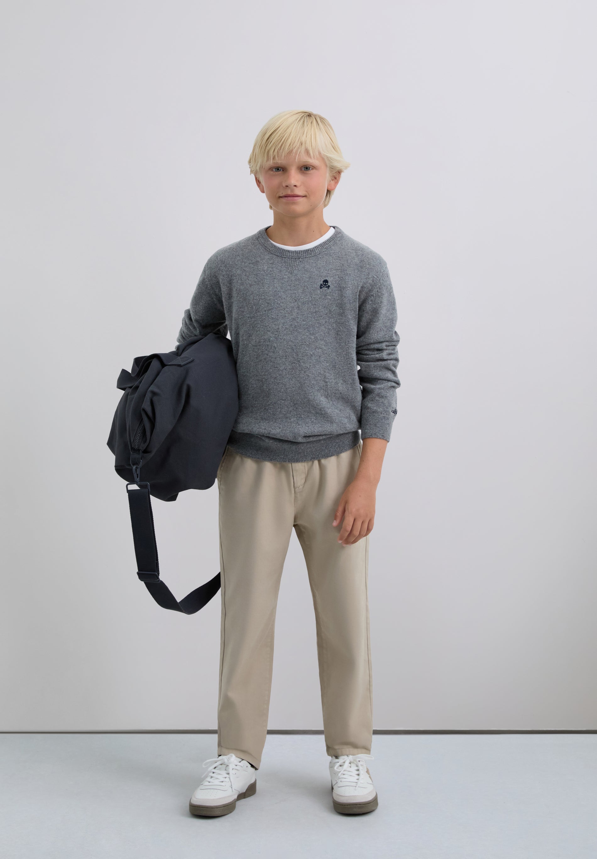 SWEATER DE LÃ COM SKULL