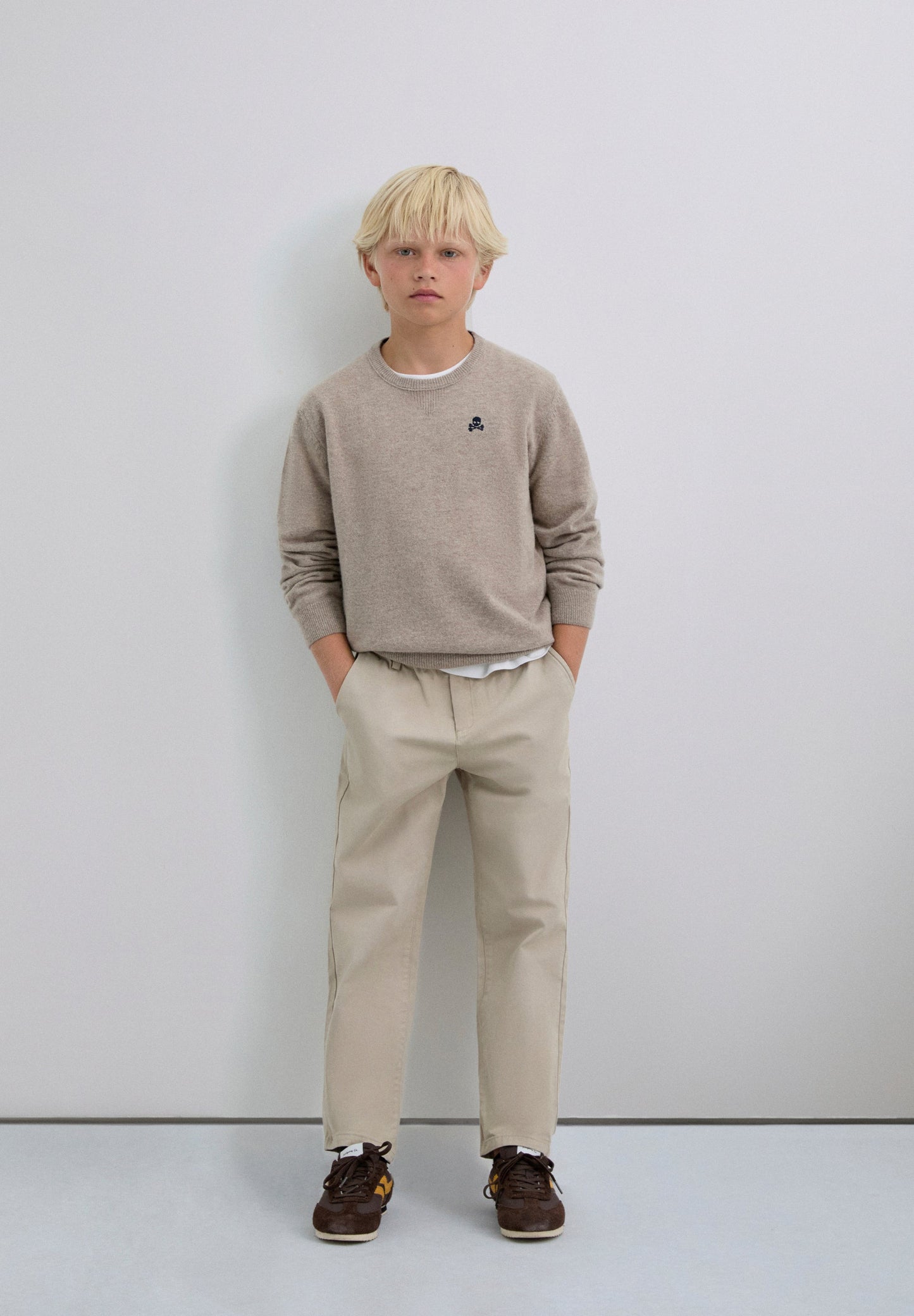 SWEATER DE LÃ COM SKULL