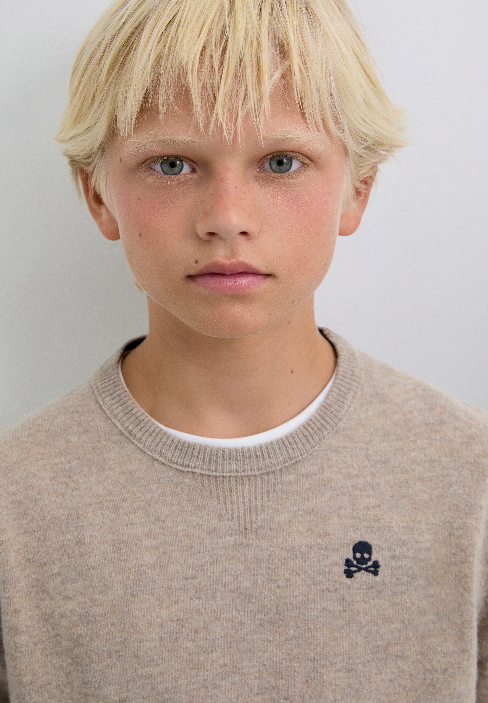 SWEATER DE LÃ COM SKULL