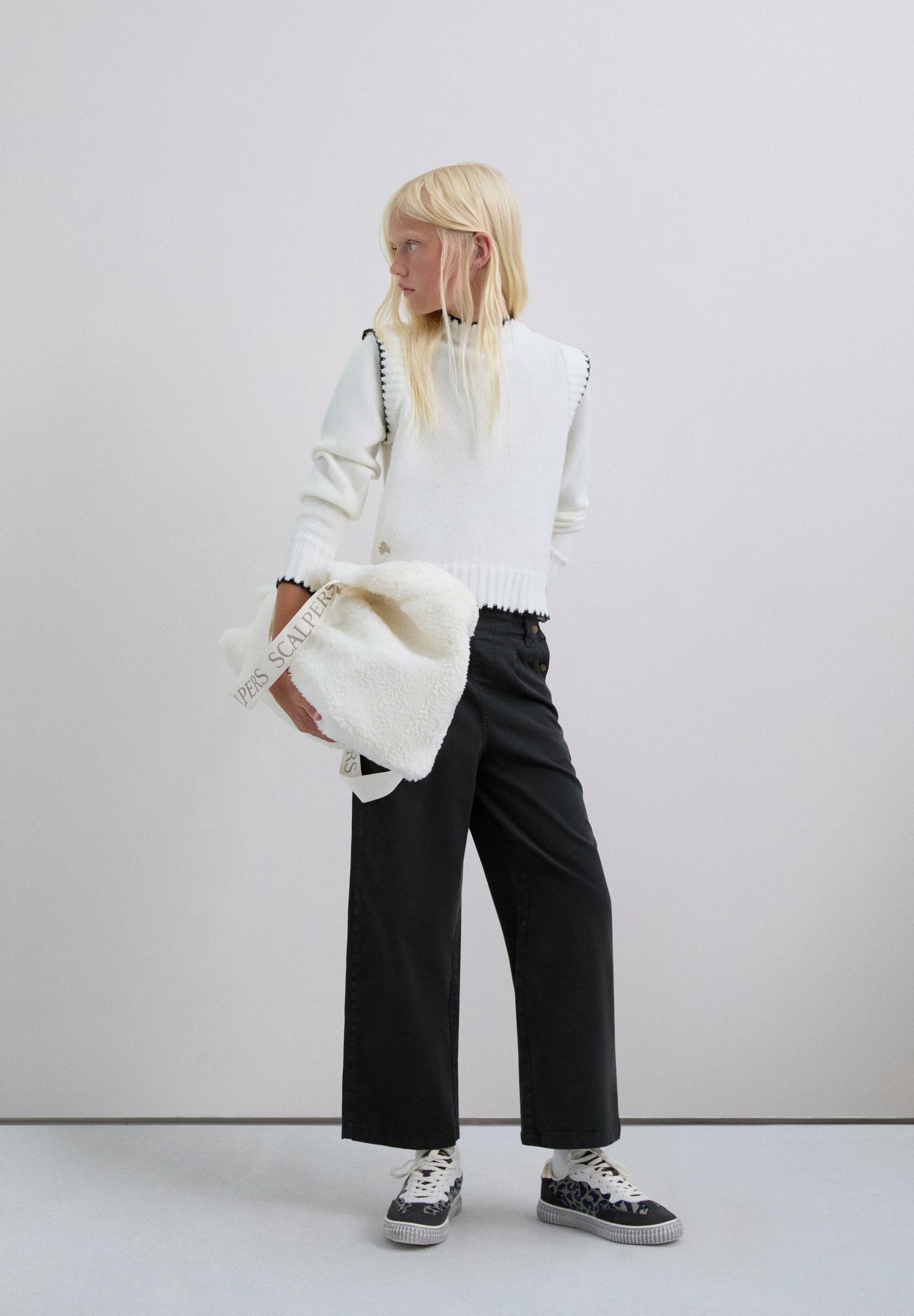 SWEATER DE MALHA EM CONTRASTE