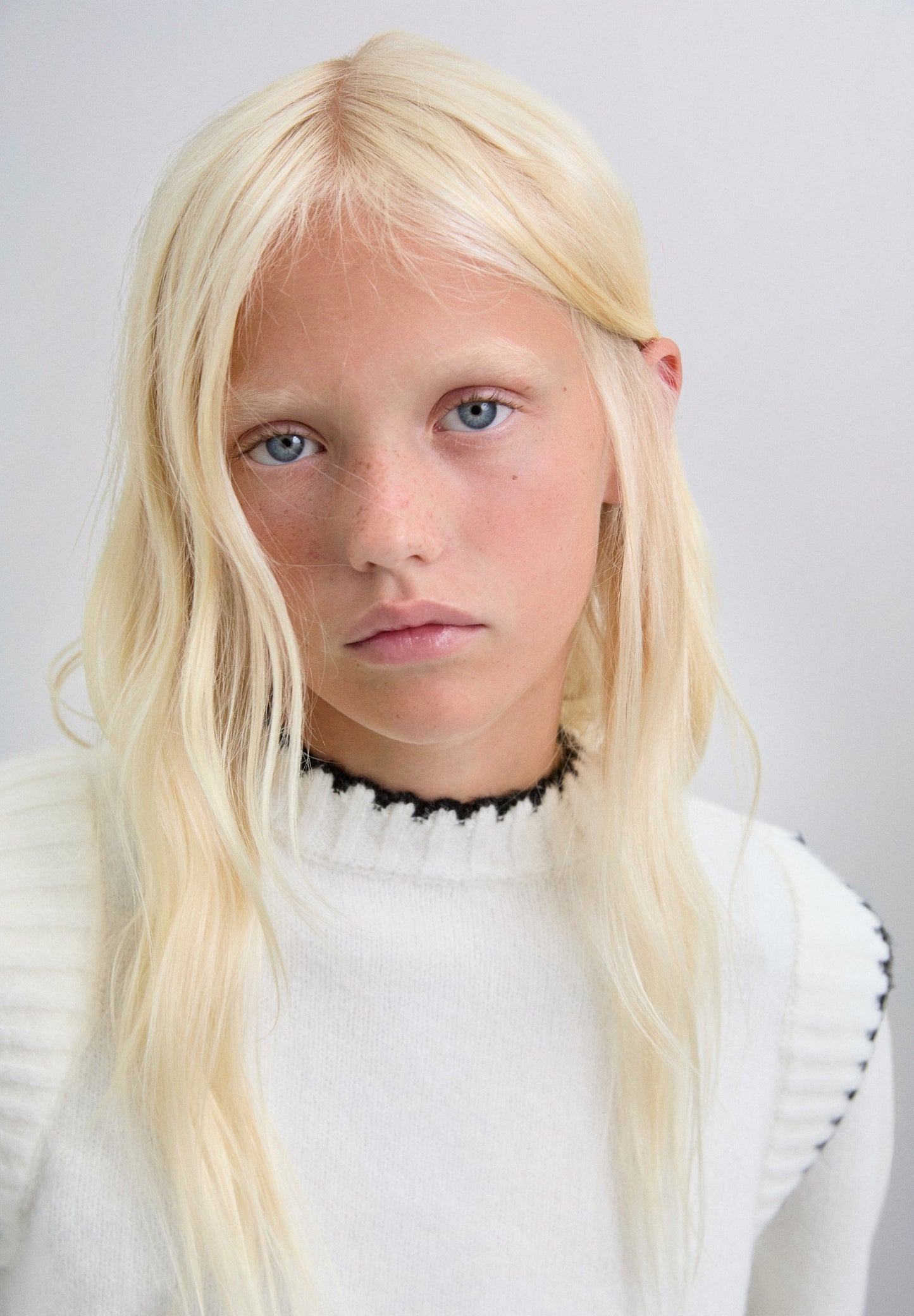 SWEATER DE MALHA COM CONTRASTE