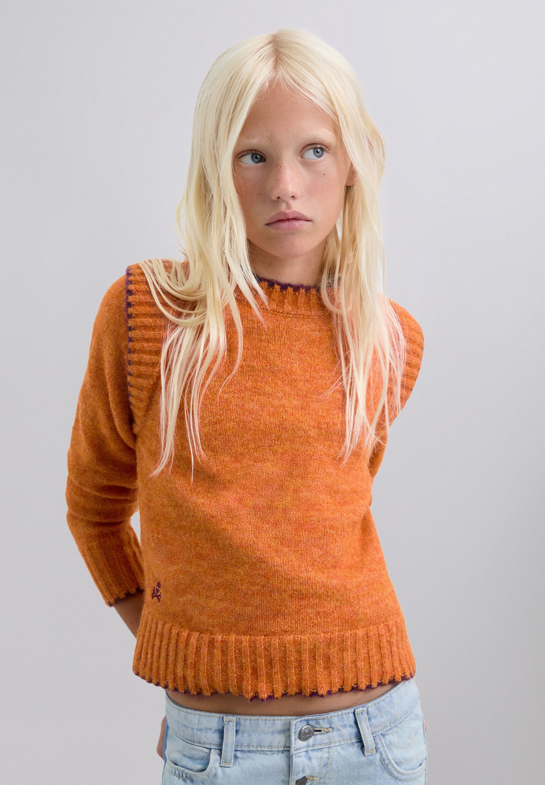 SWEATER DE MALHA EM CONTRASTE
