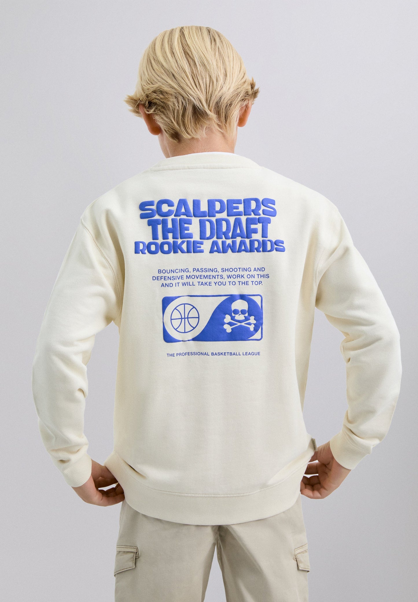 SWEATSHIRT PADRÃO BASKETBALL