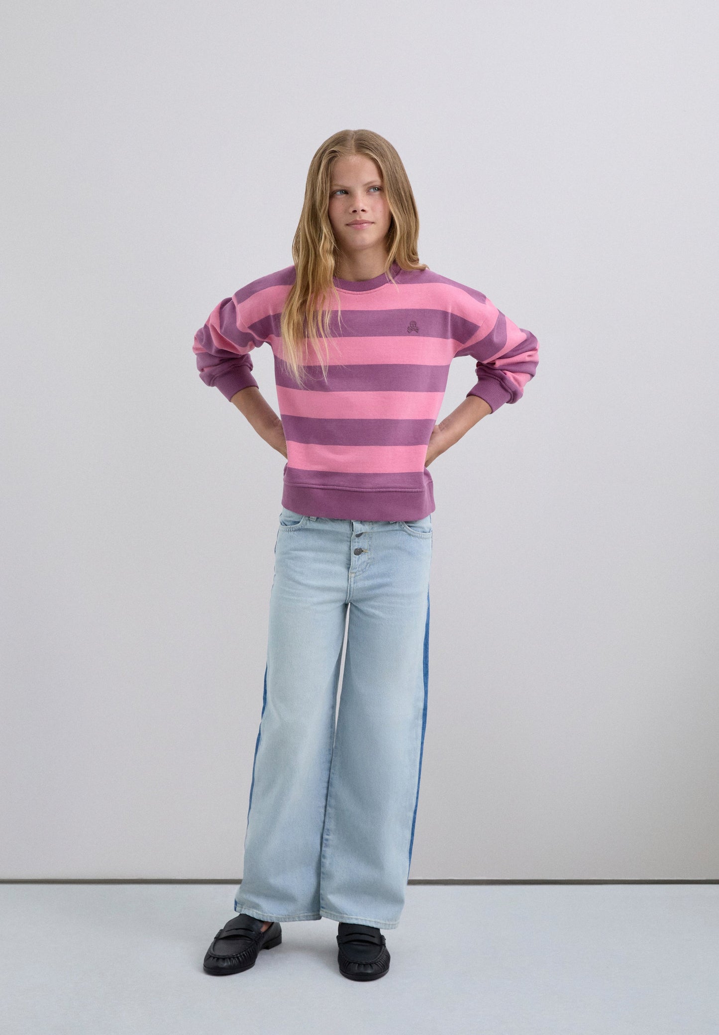 SWEATSHIRT DE RISCAS