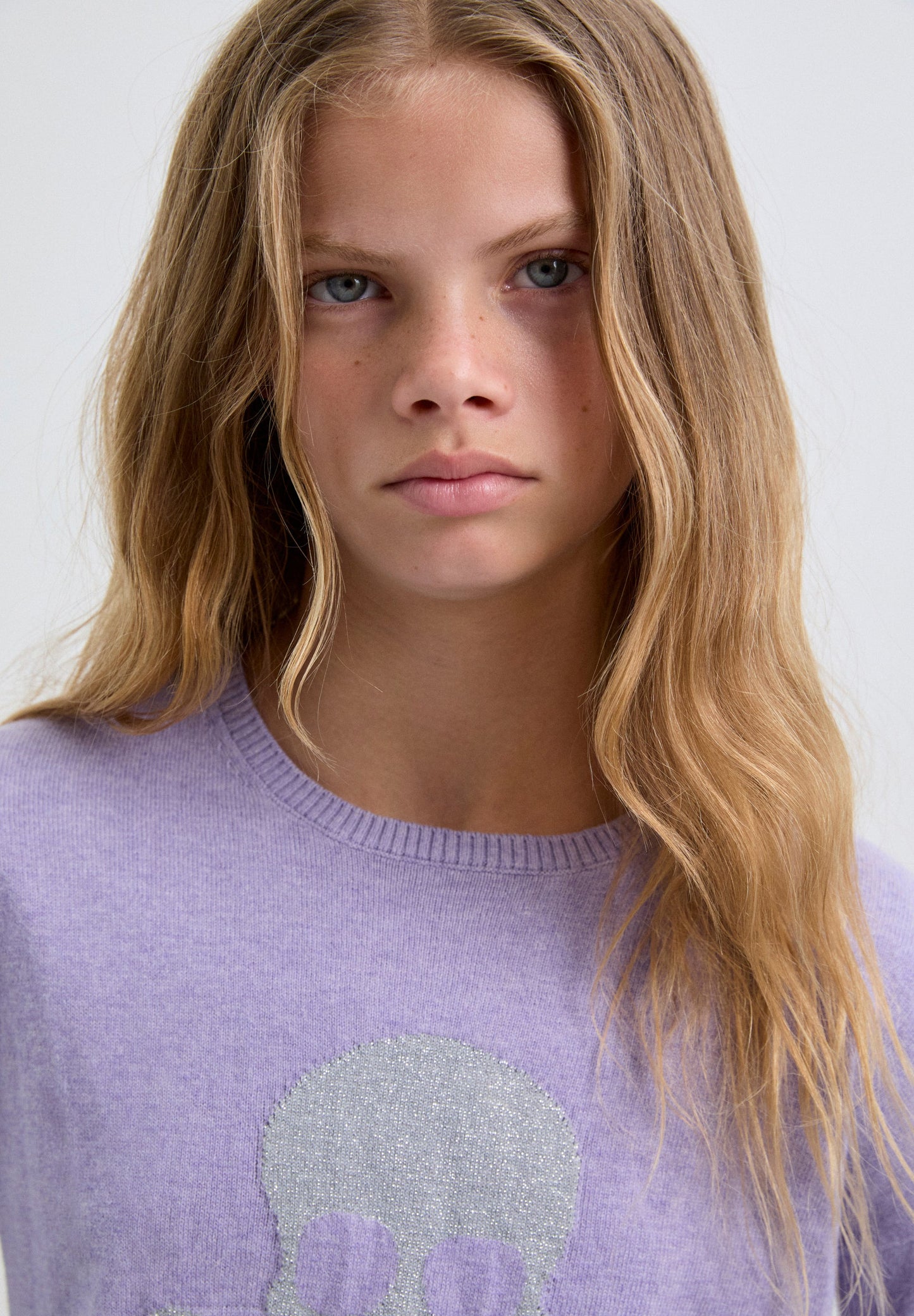 CAMISOLA DE MALHA COM SKULL