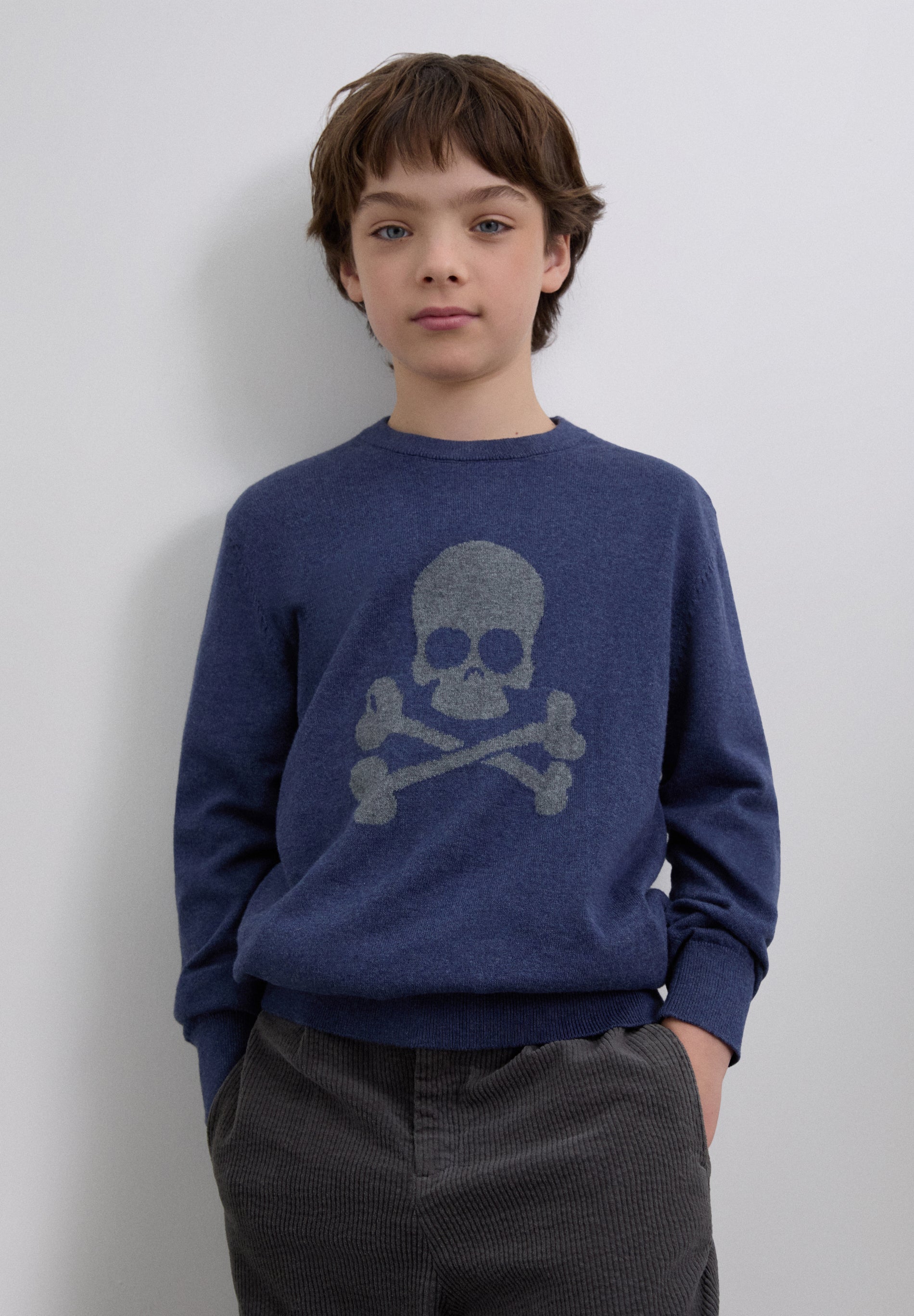 SWEATER COM SKULL