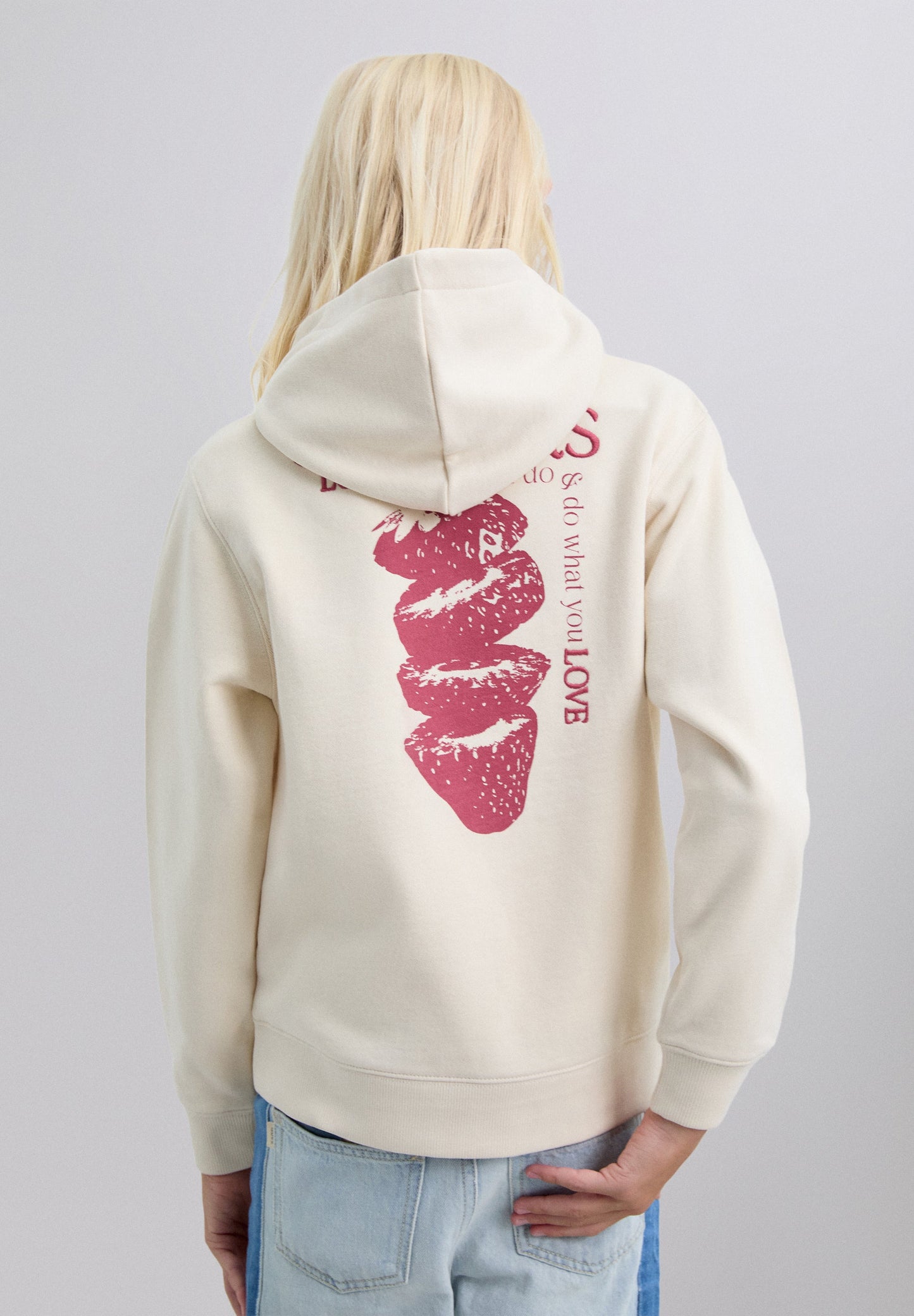 SCSTRAWBERRYHOODIE GIRLS