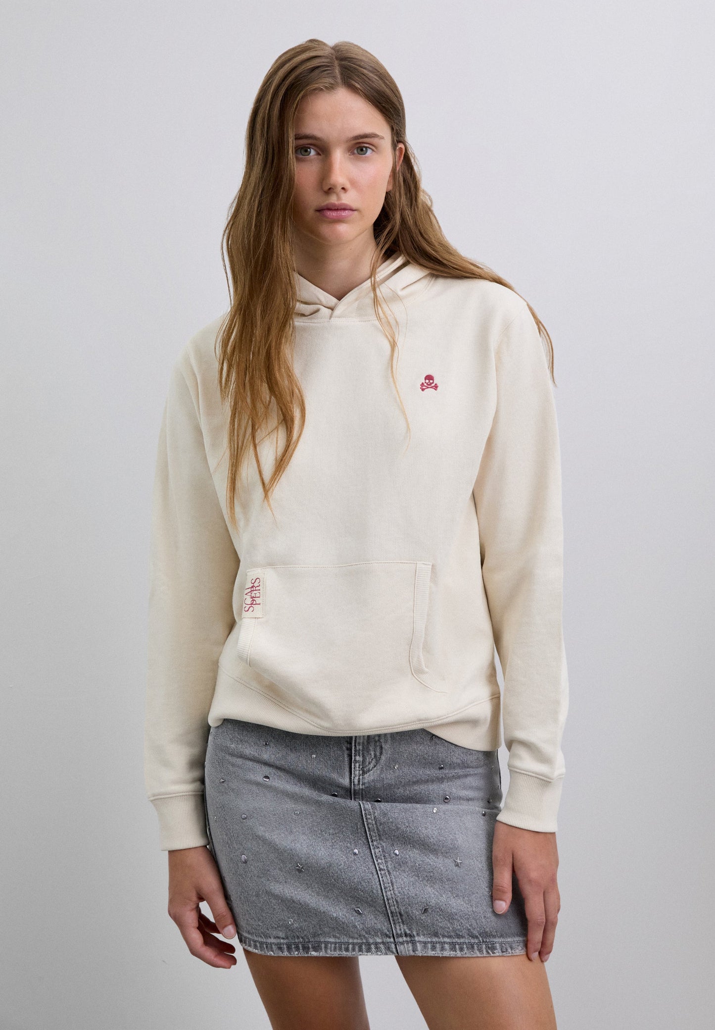 SWEATSHIRT DE CAPUZ COM LOGÓTIPO BORDADO