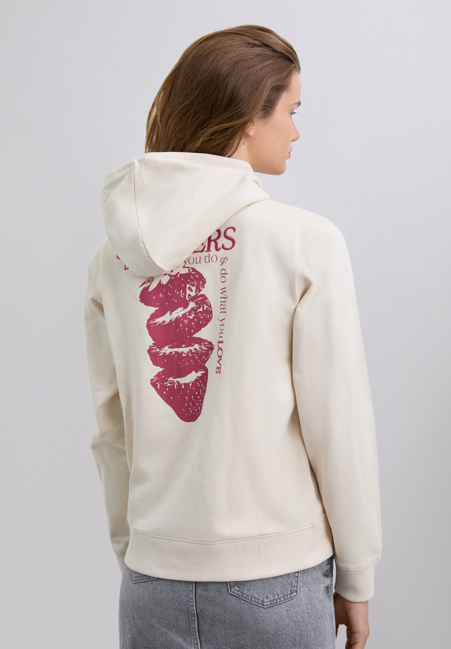 SCSTRAWBERRYHOODIE GIRLS