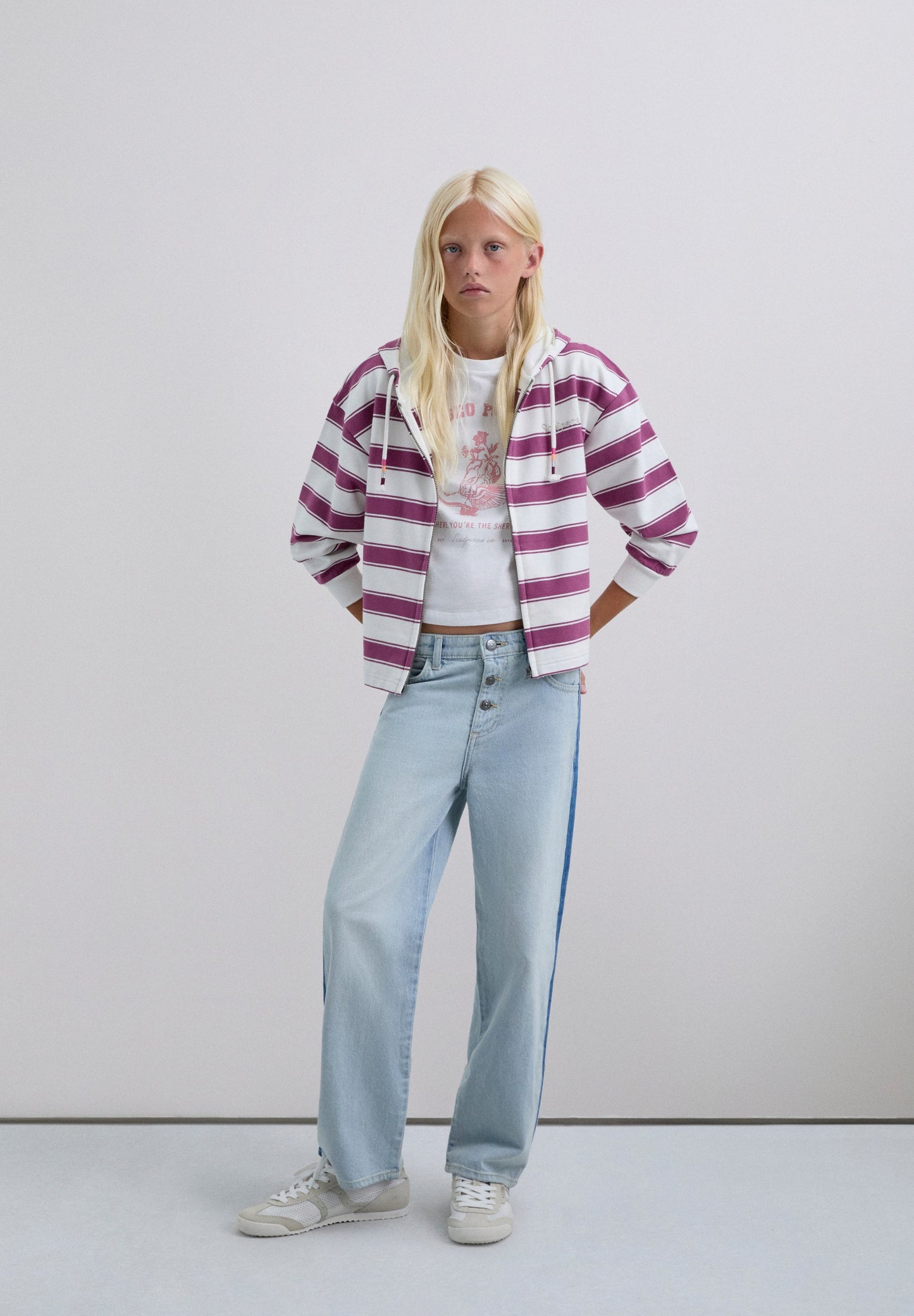 SWEATSHIRT DE RISCAS COM SKULL