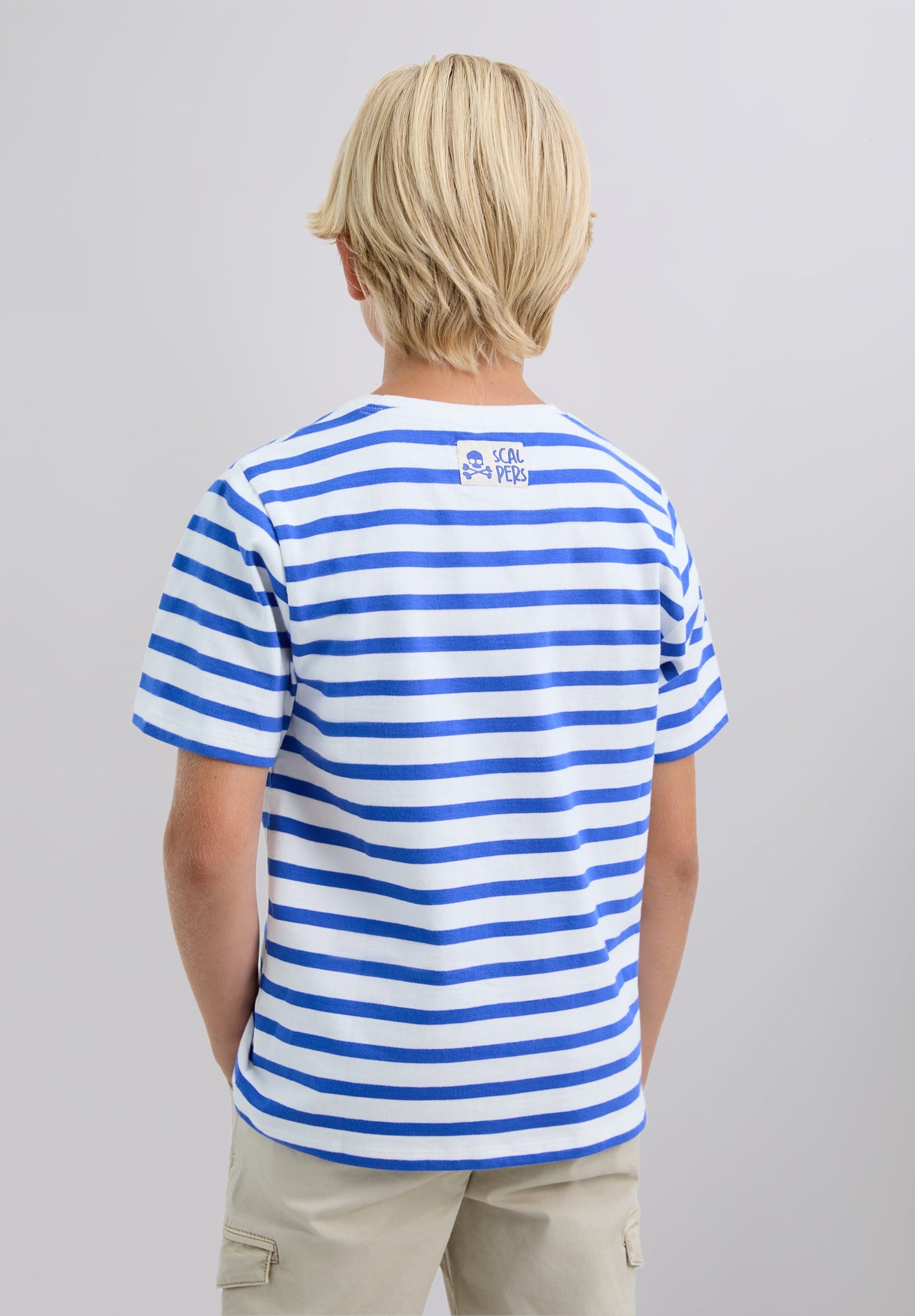 T-SHIRT ÀS RISCAS