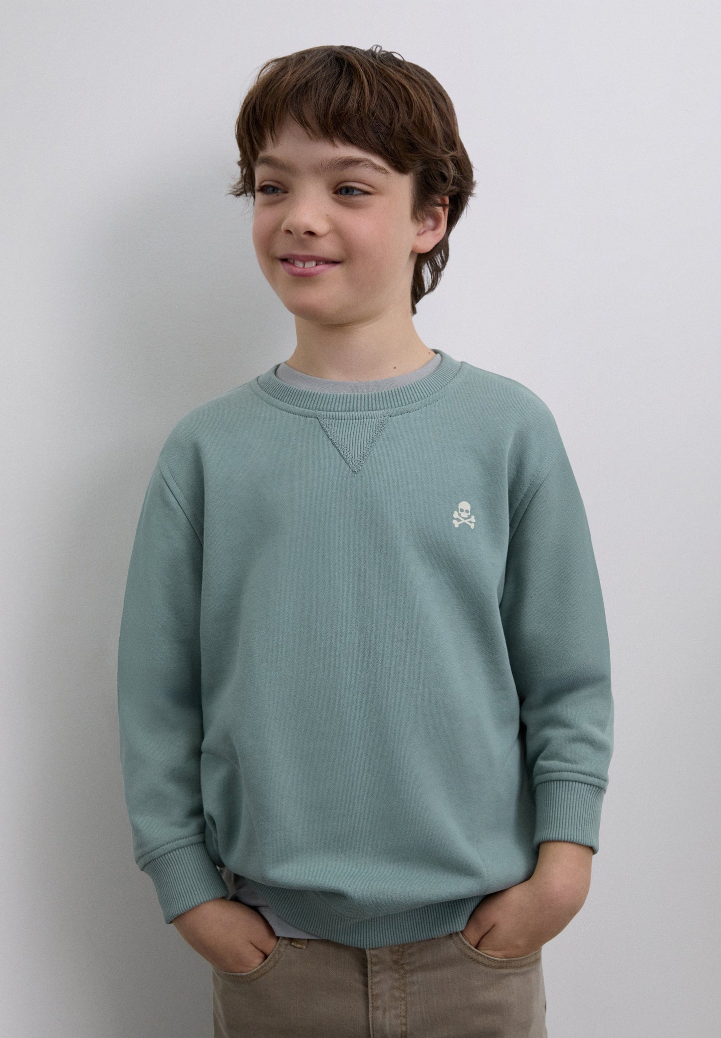 SWEATSHIRT COM PADRÃO DE LOGÓTIPO