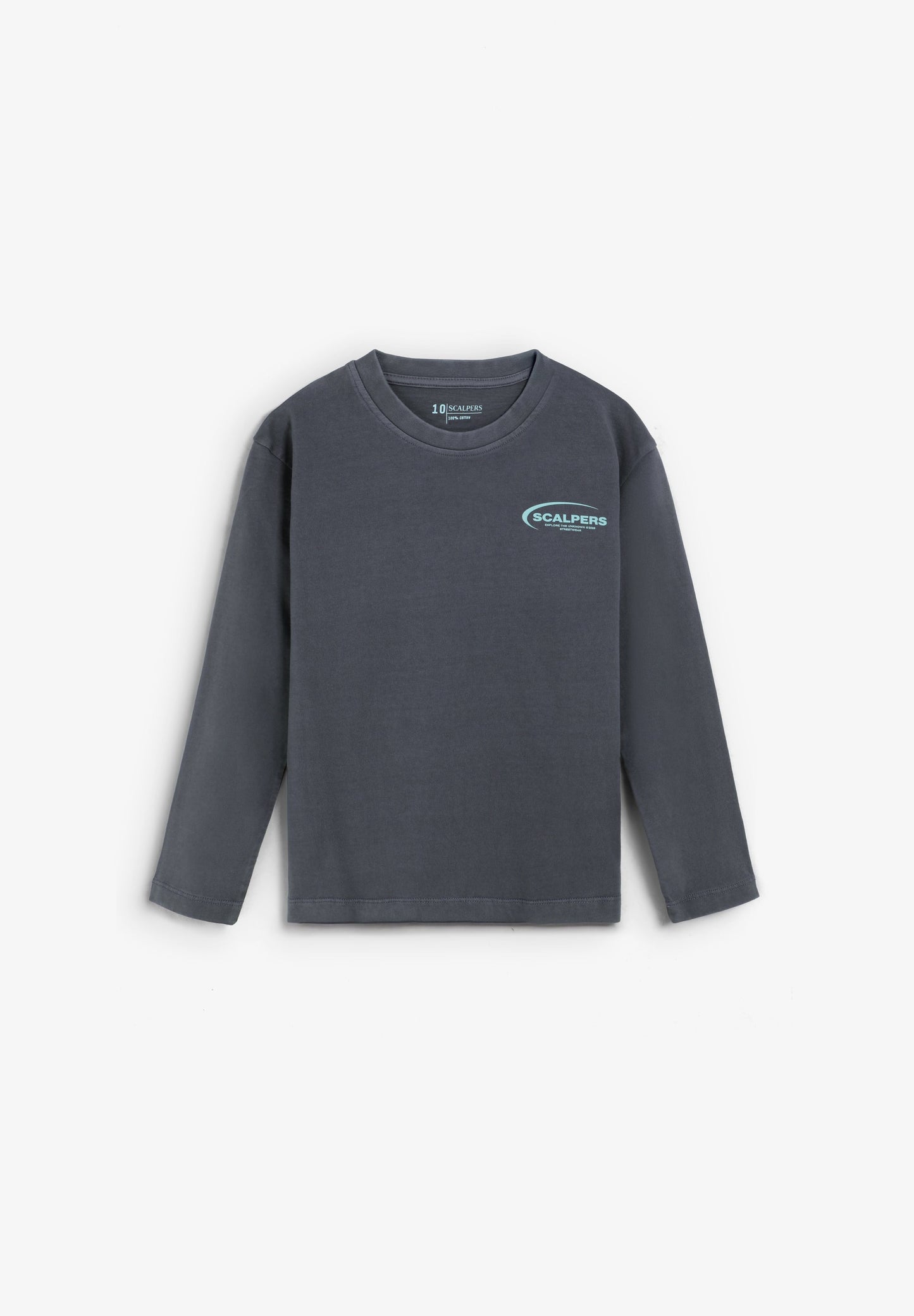 T-SHIRT COM PADRÃO E MANGA COMPRIDA