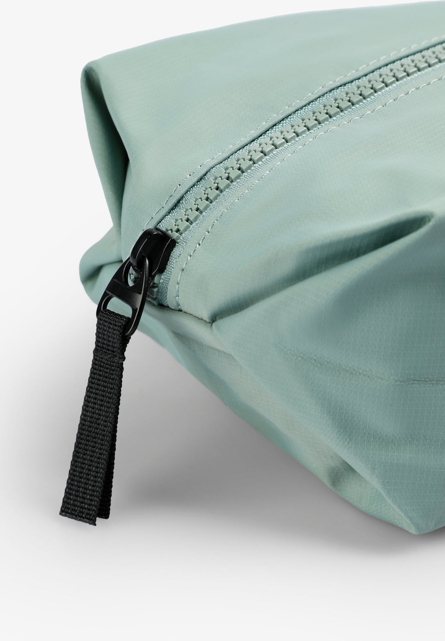 NECESSAIRE TÉCNICA COM ALÇA