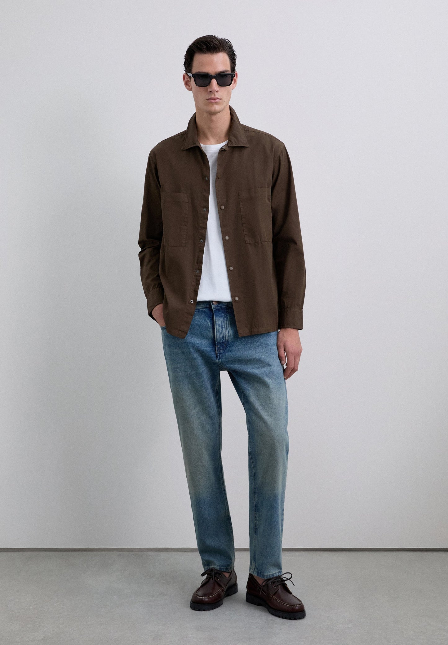 CAMISA COMPRIDA COLARINHO CLÁSSICO