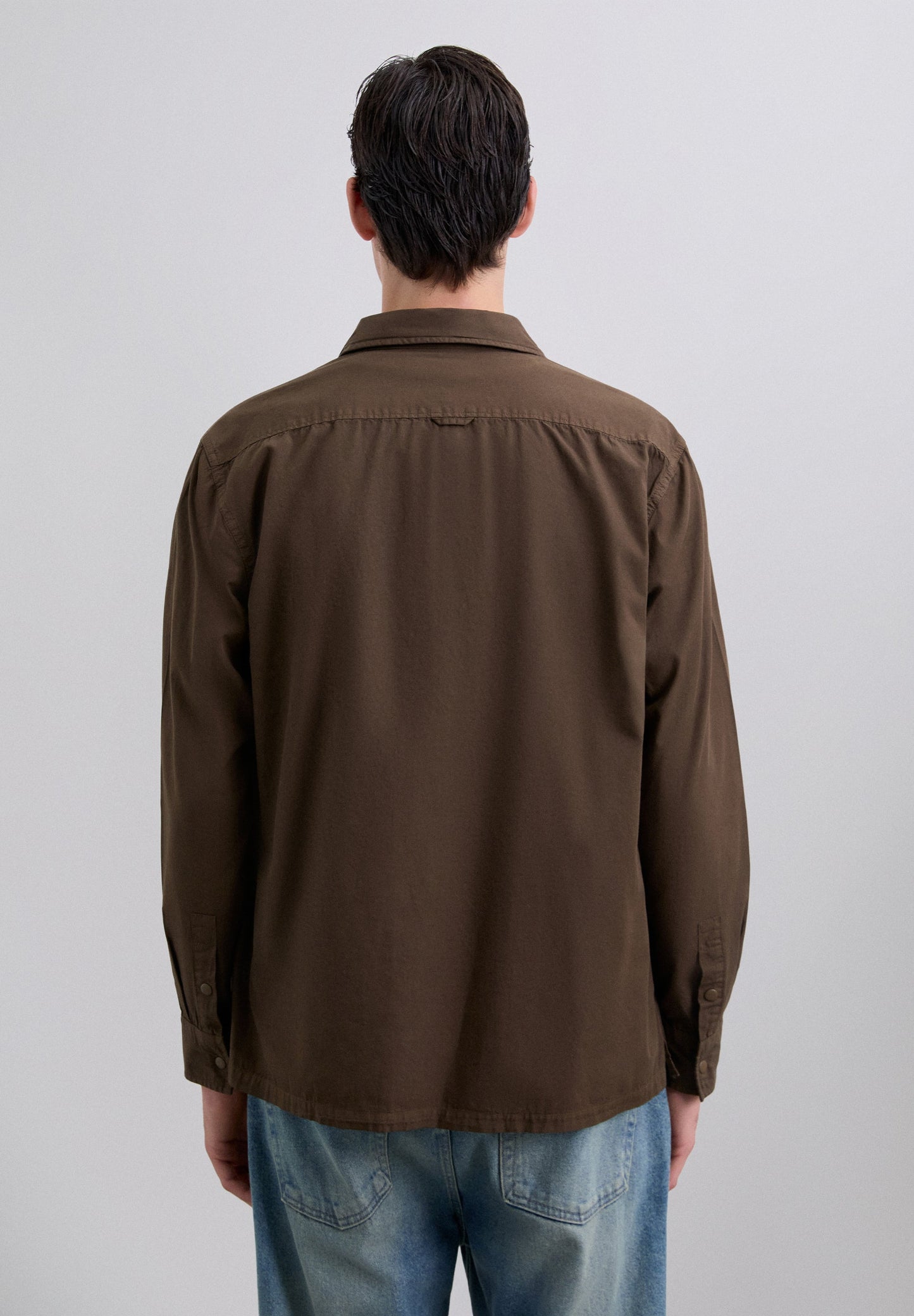 CAMISA COMPRIDA COLARINHO CLÁSSICO