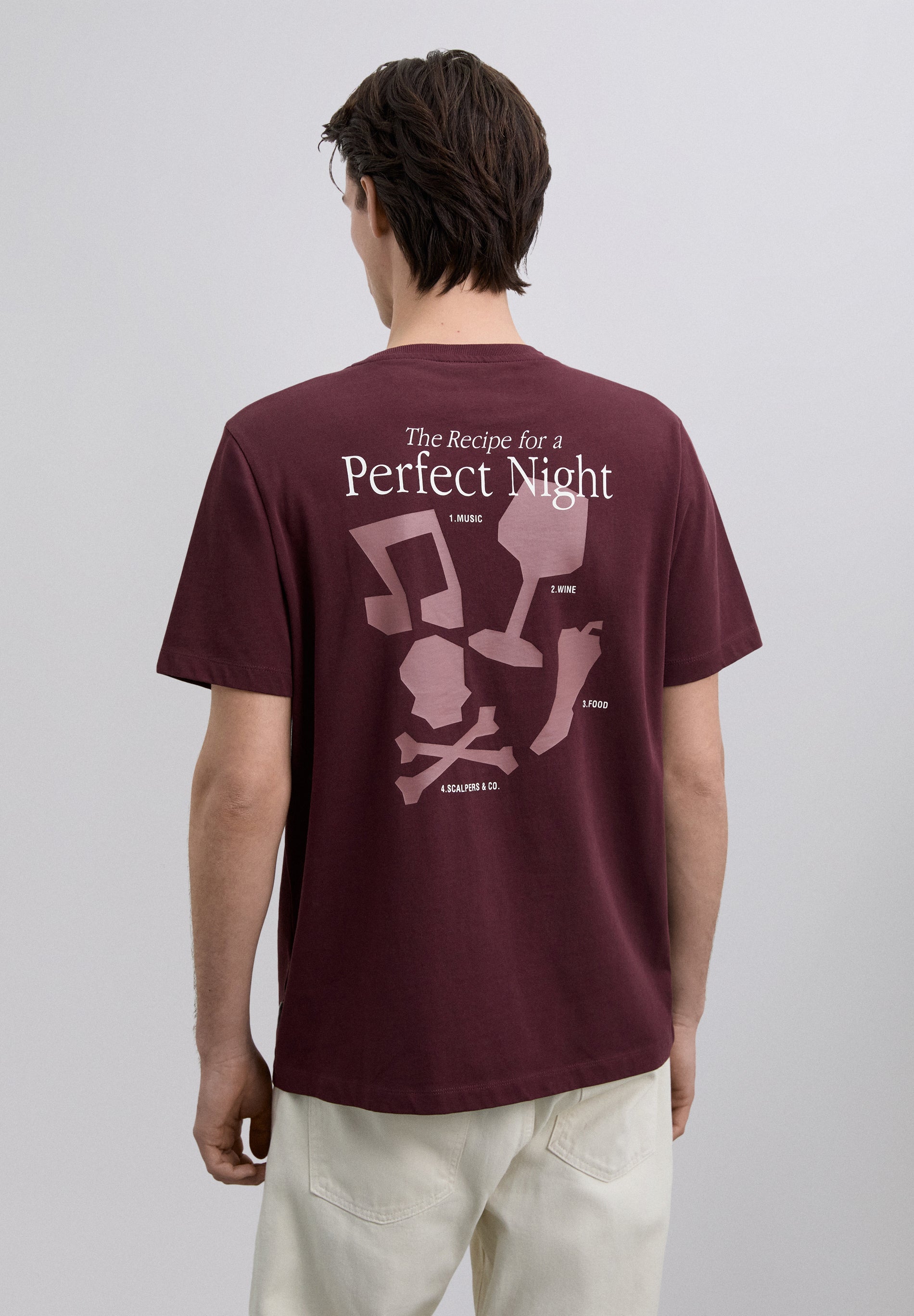 T-SHIRT COM PADRÃO PERFECT NIGHT
