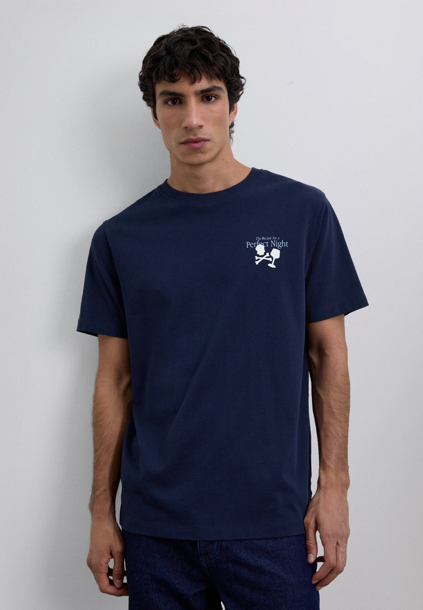 T-SHIRT COM PADRÃO PERFECT NIGHT