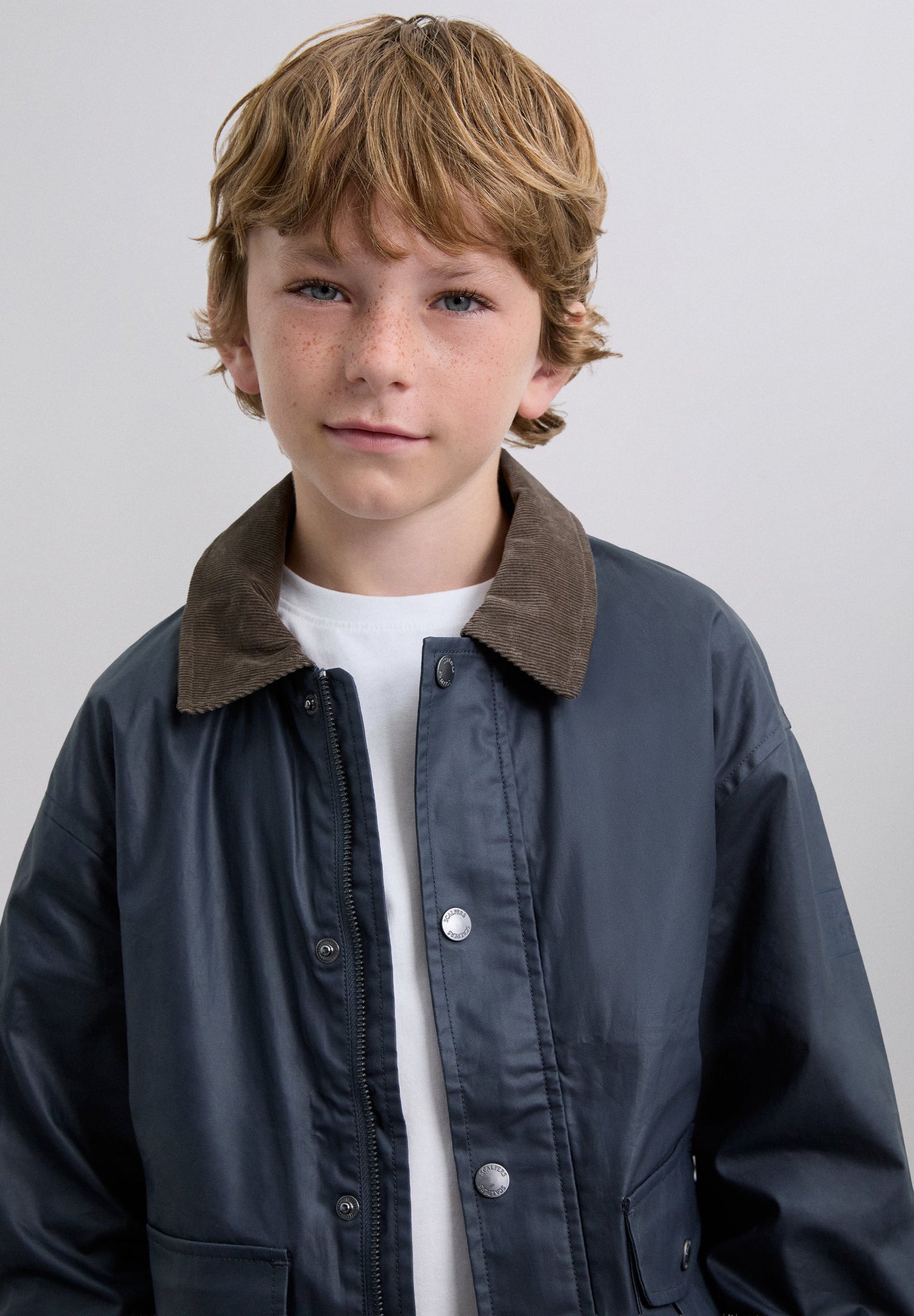 CARDIGAN COM GOLA CAMISEIRO