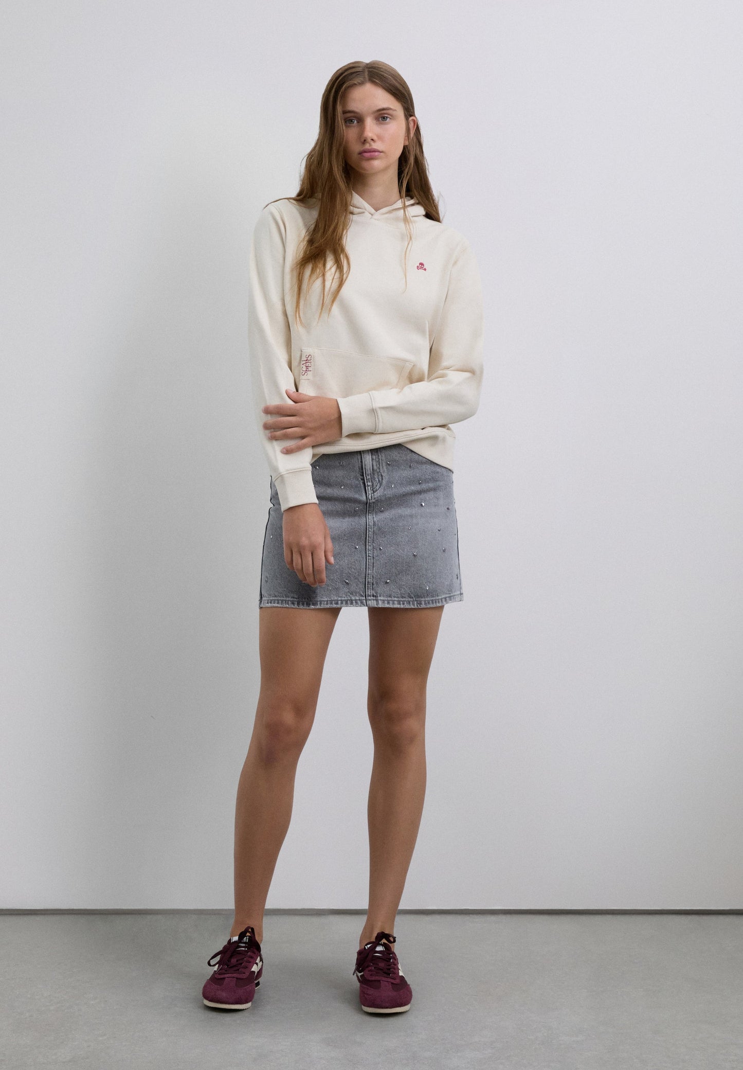 MINISSAIA DENIM COM TACHAS