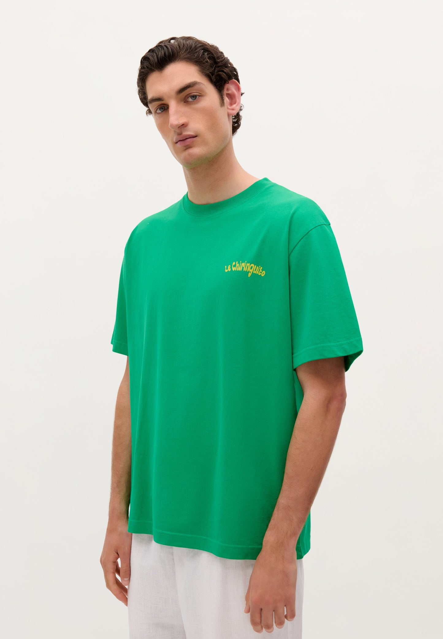 T-SHIRT COM PADRÃO ATRÁS | LE CHIRINGUITO