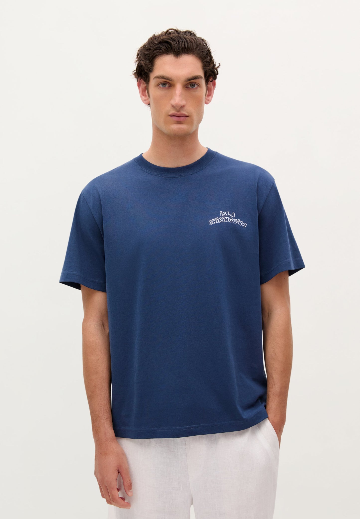 T-SHIRT COM PADRÃO ATRÁS | LE CHIRINGUITO