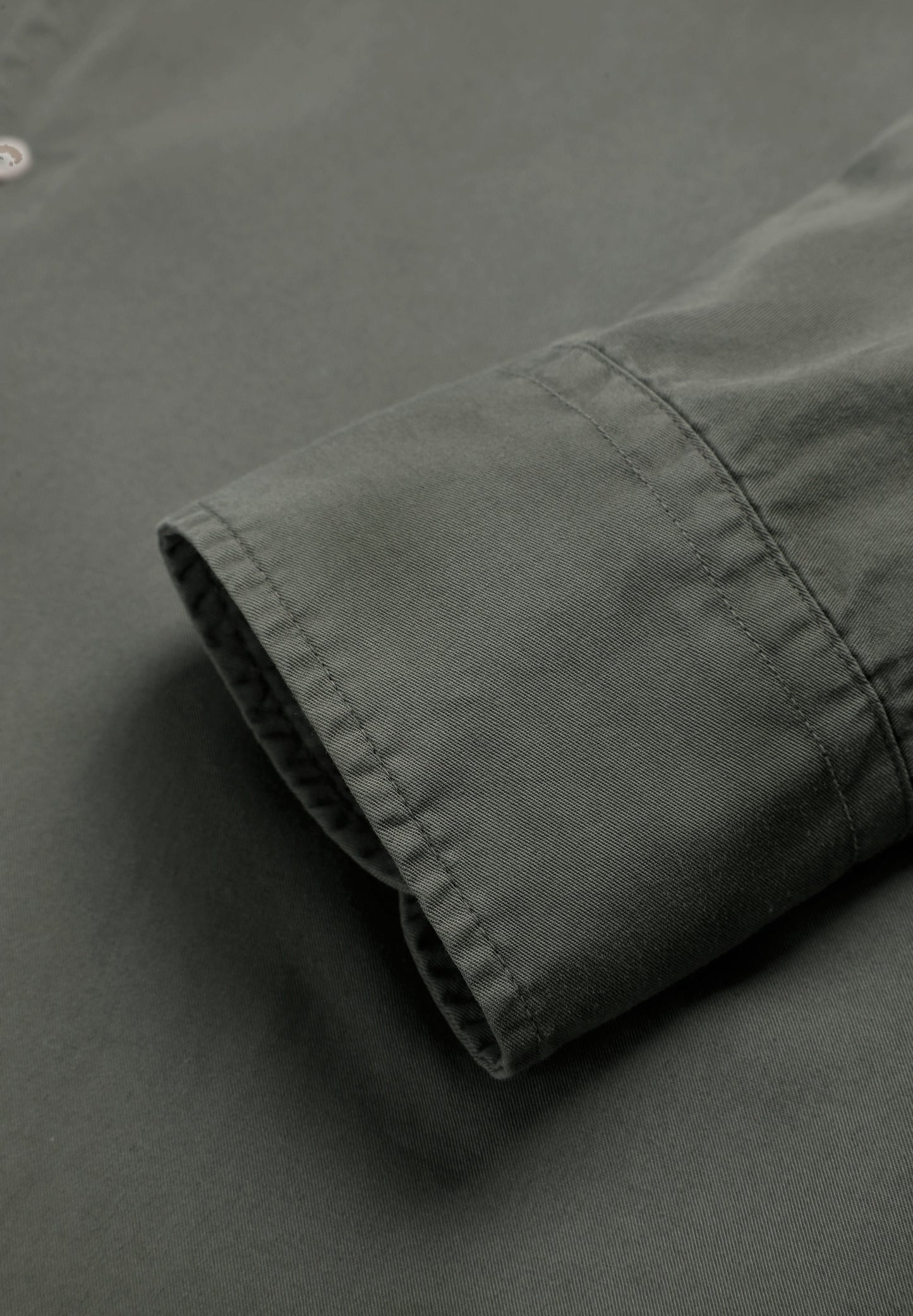 CAMISA REGULAR FIT BORDADA