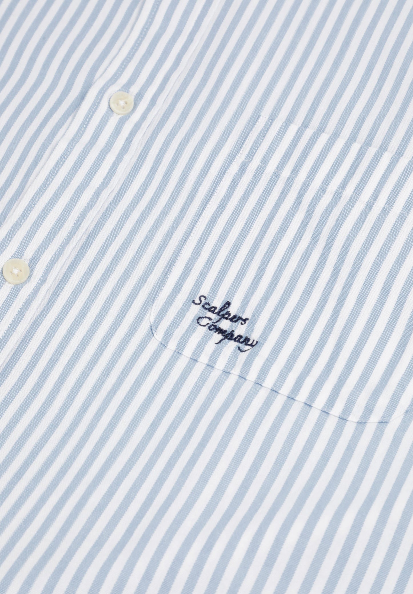 CAMISA ÀS RISCAS C/ LOGÓTIPO BORDADO