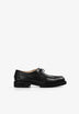 SAPATOS DE PELE COM SOLA DENTADA