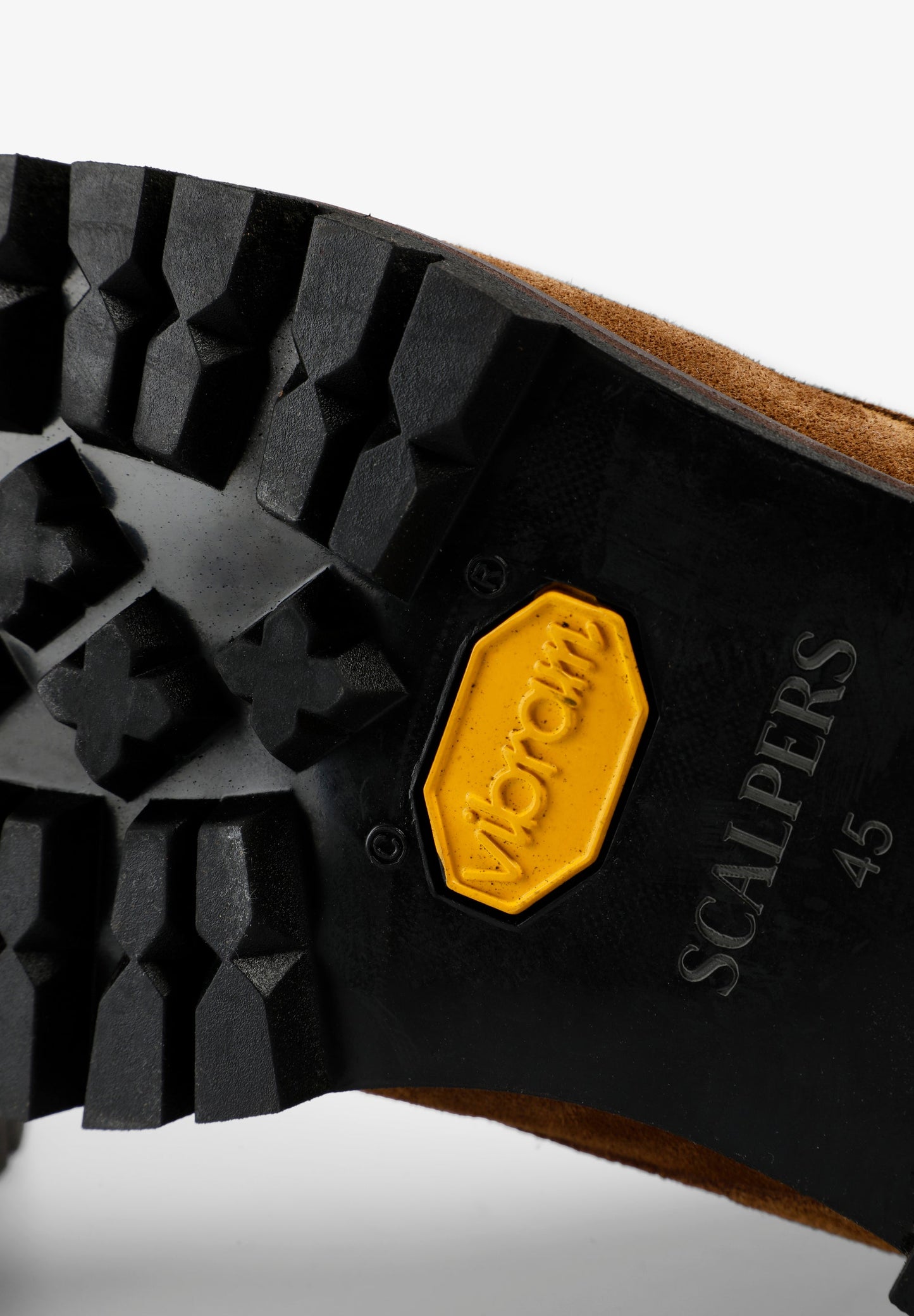 BOTIM DE CAMURÇA SOLA VIBRAM ®