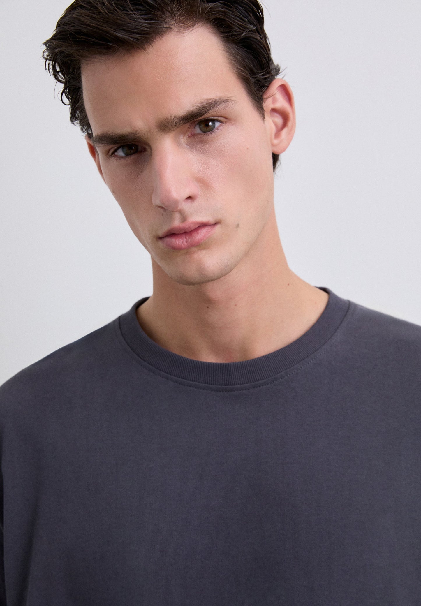 T-SHIRT HEAVY WEIGHT DE ALGODÃO