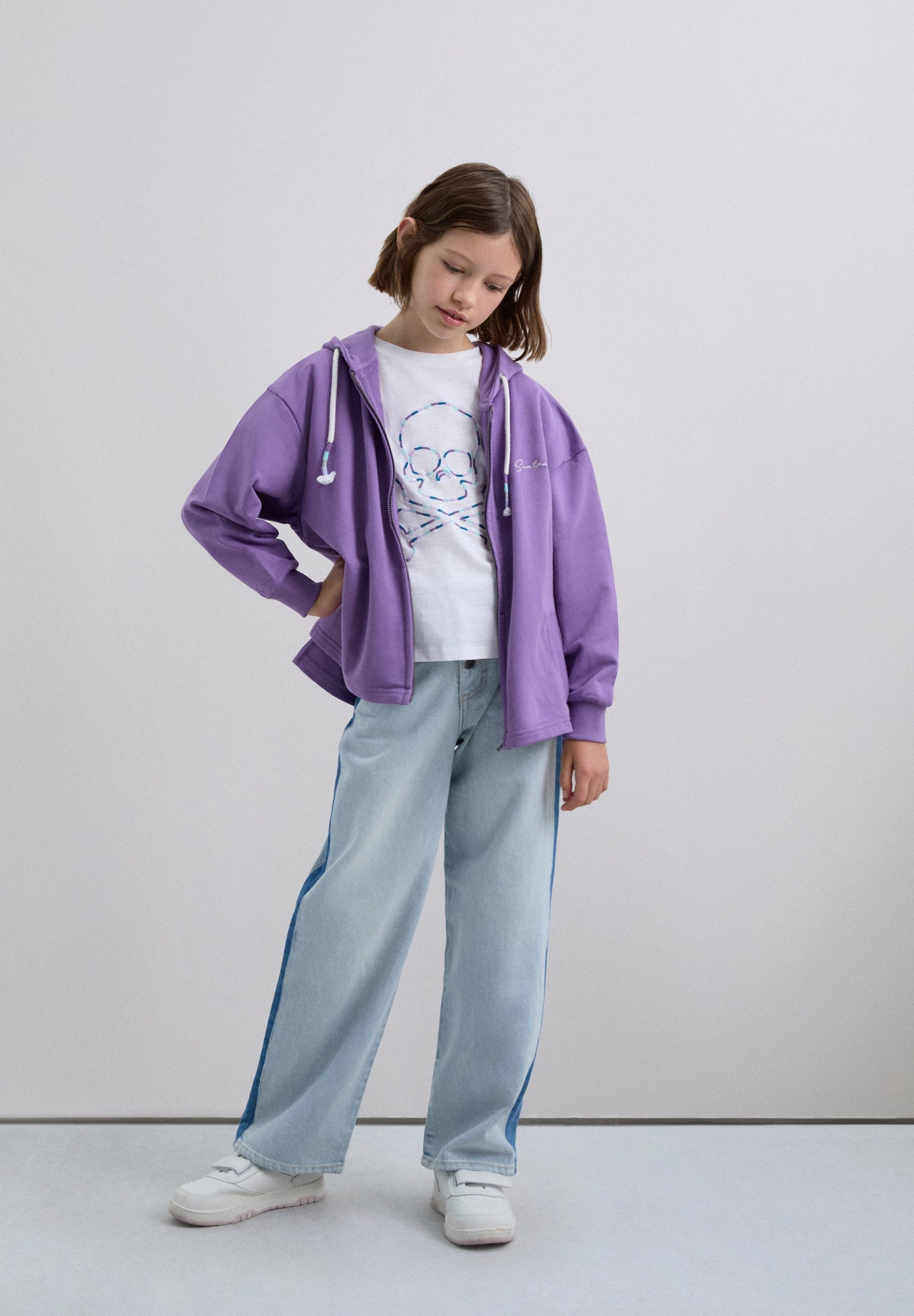 SWEATSHIRT TACHAS SKULL