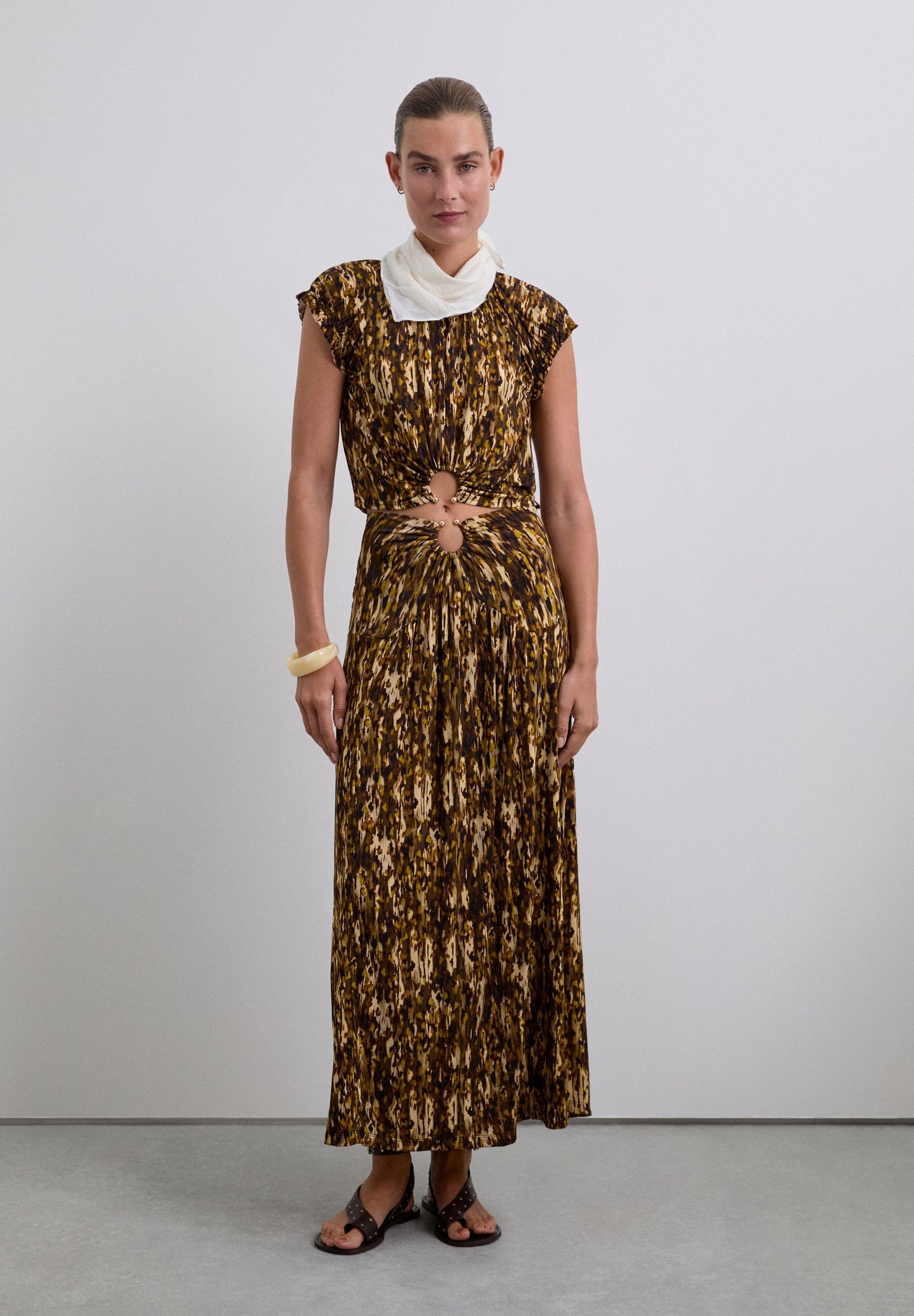 TOP COM FIVELA E ESTAMPADO