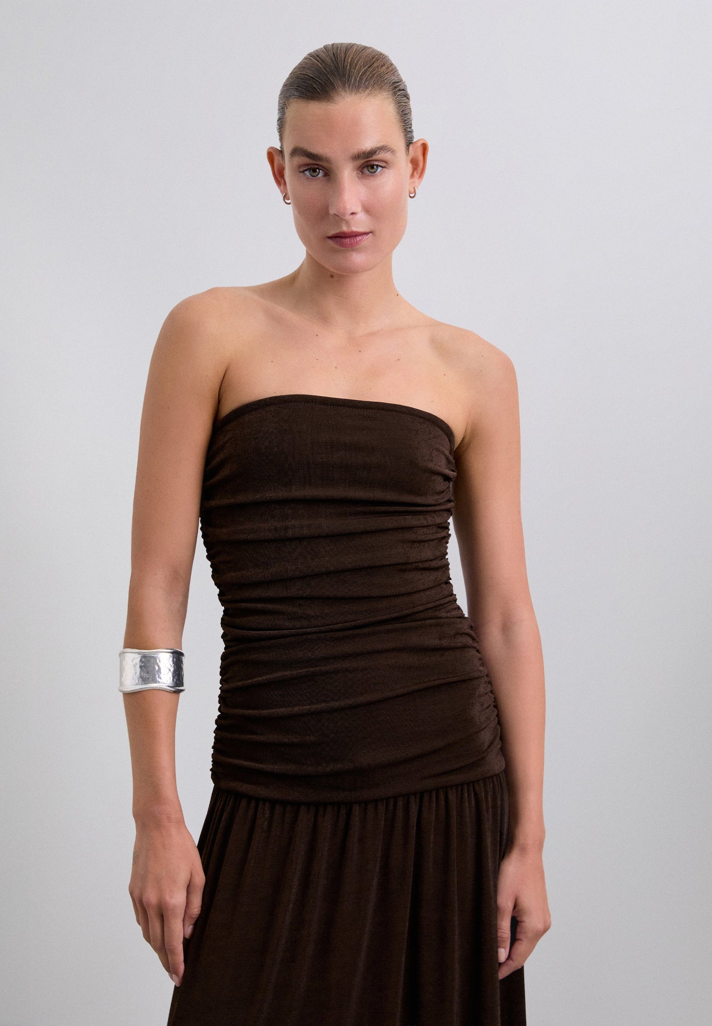 VESTIDO DE MALHA COM FRANZIDOS