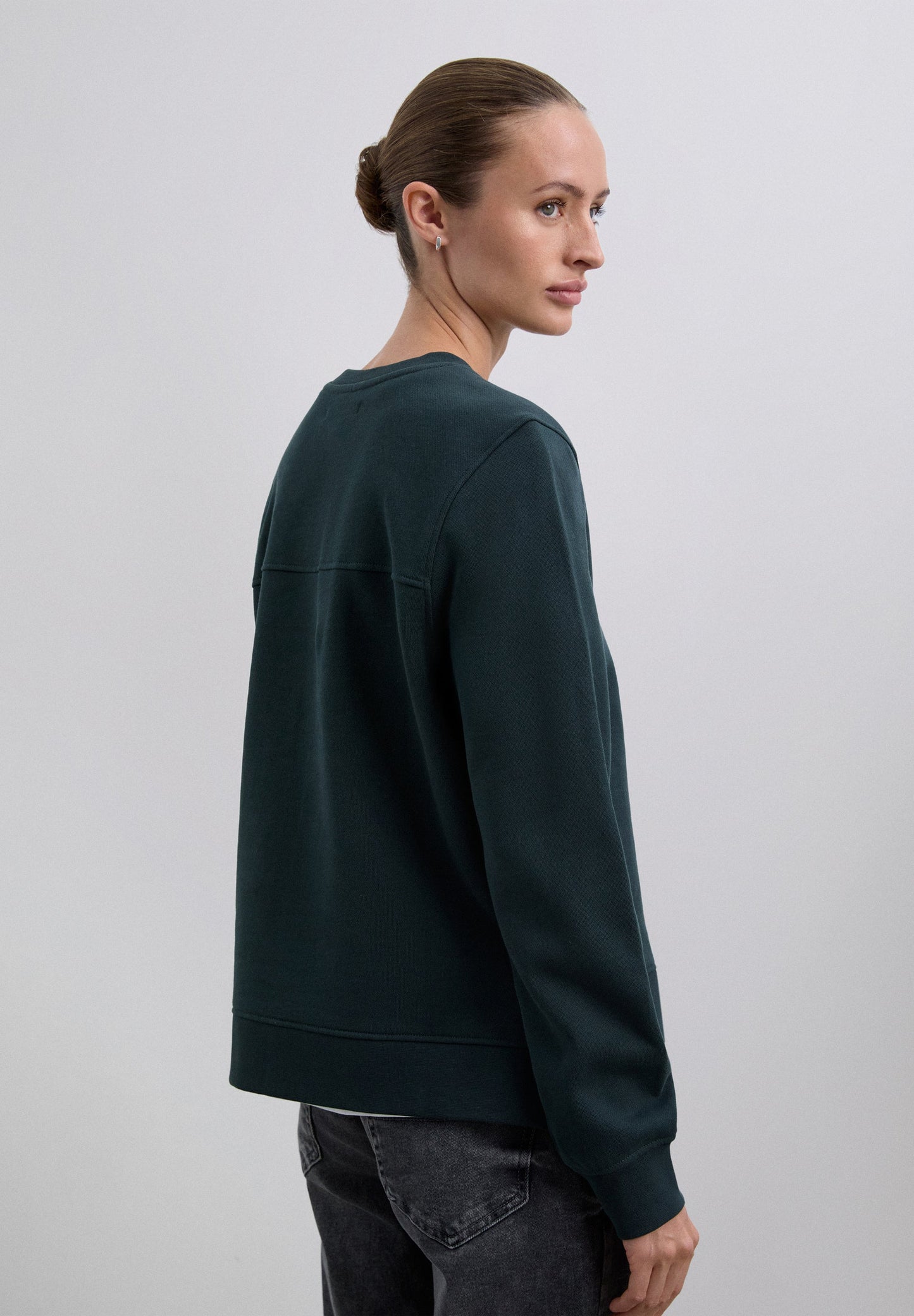 SWEATSHIRT BÁSICA COM SKULL