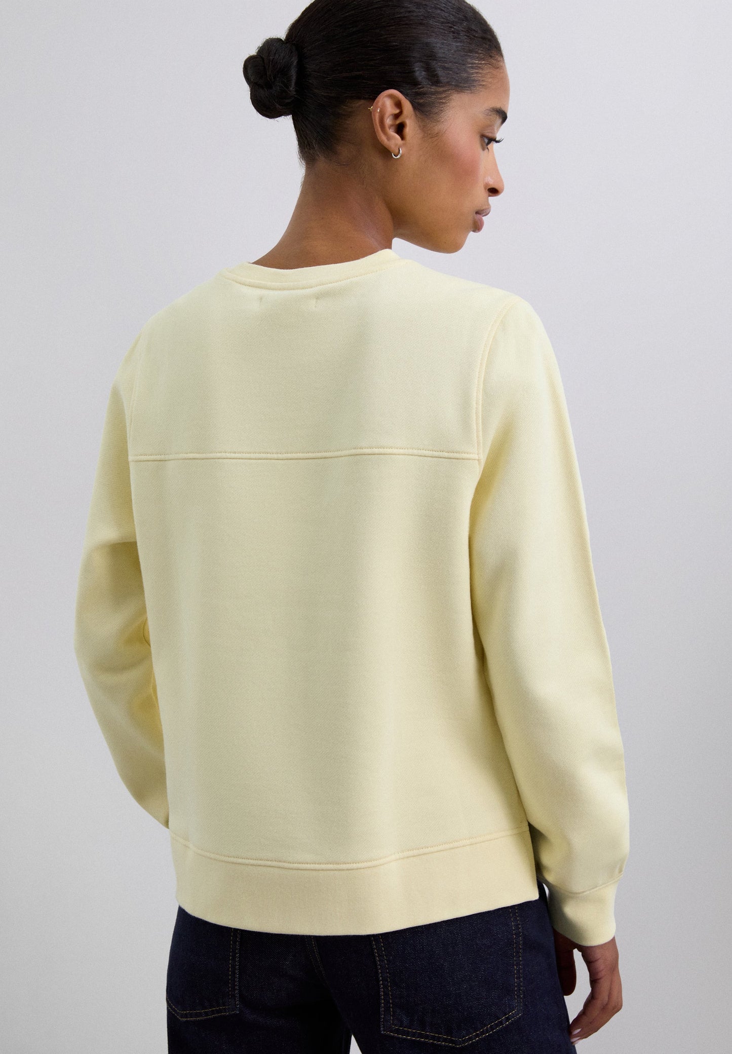 SWEATSHIRT BÁSICA COM SKULL