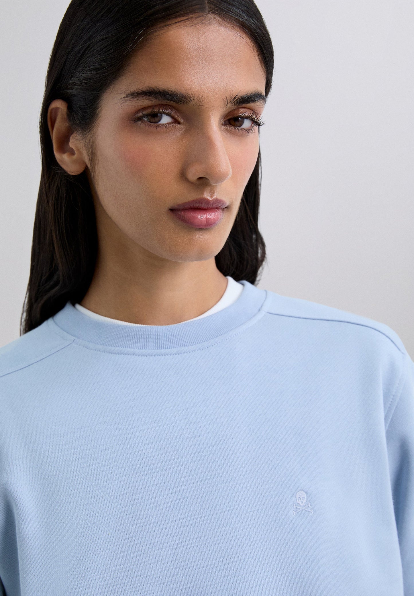 SWEATSHIRT BÁSICA COM SKULL