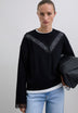 SWEATER COM PORMENORES DE RENDA