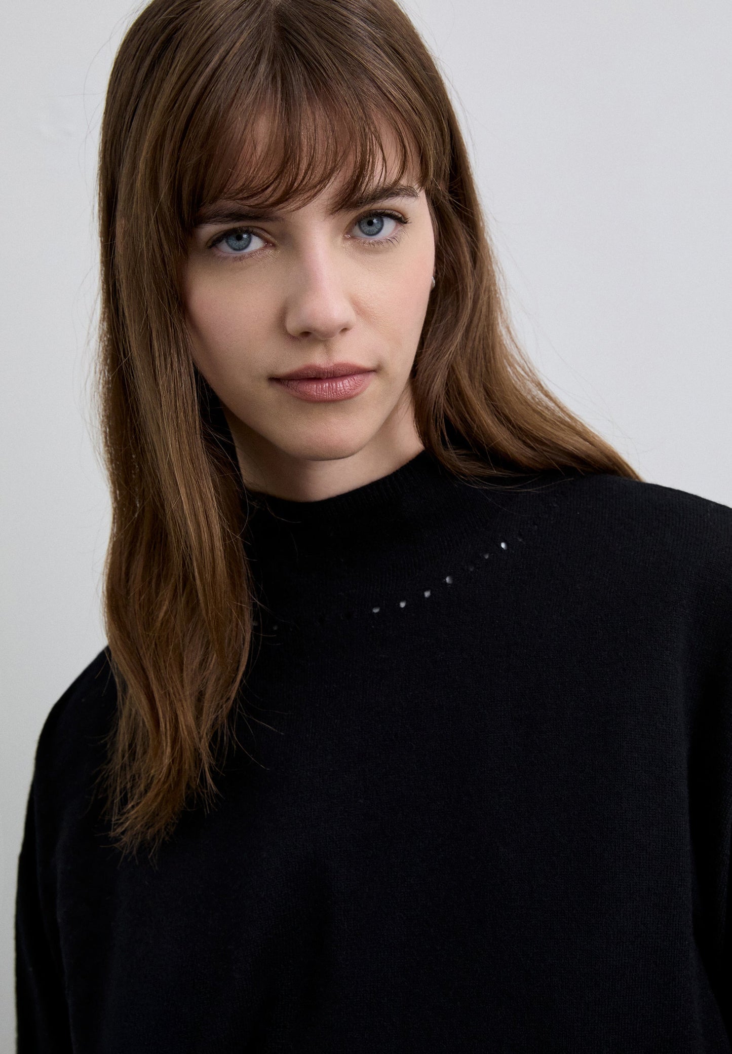 SWEATER DE GOLA ALTA EM MISTURA DE LÃ