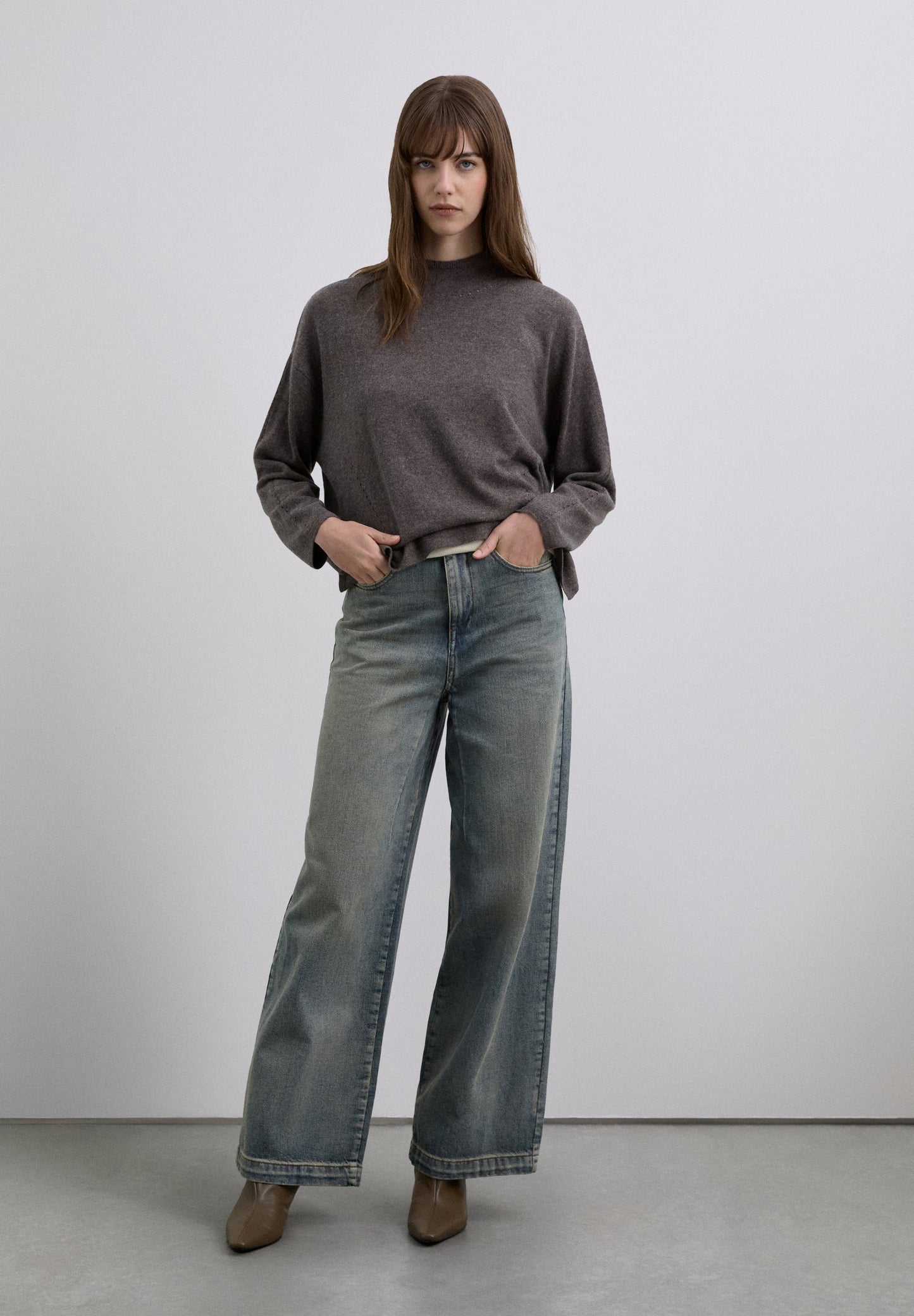 SWEATER DE GOLA ALTA EM MISTURA DE LÃ