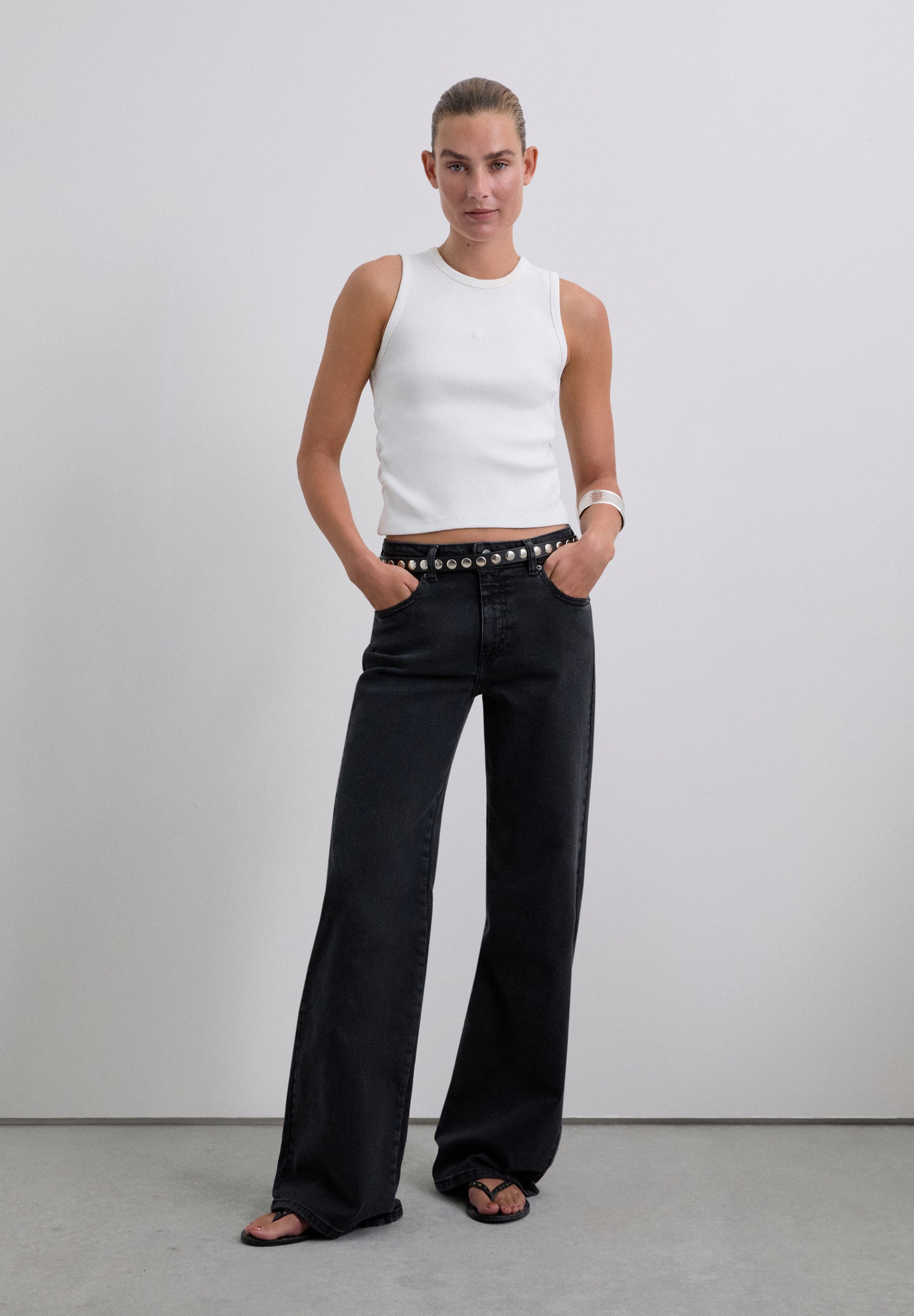 CALÇAS MID WAIST