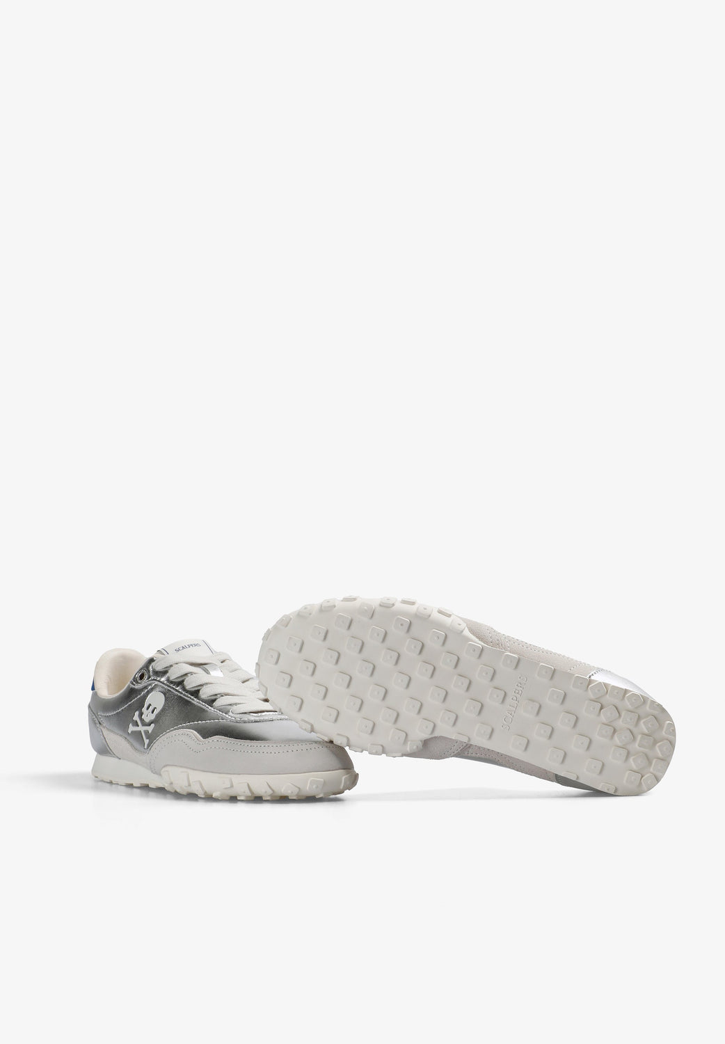 SNEAKERS METALIZADAS LOGO - Scalpers