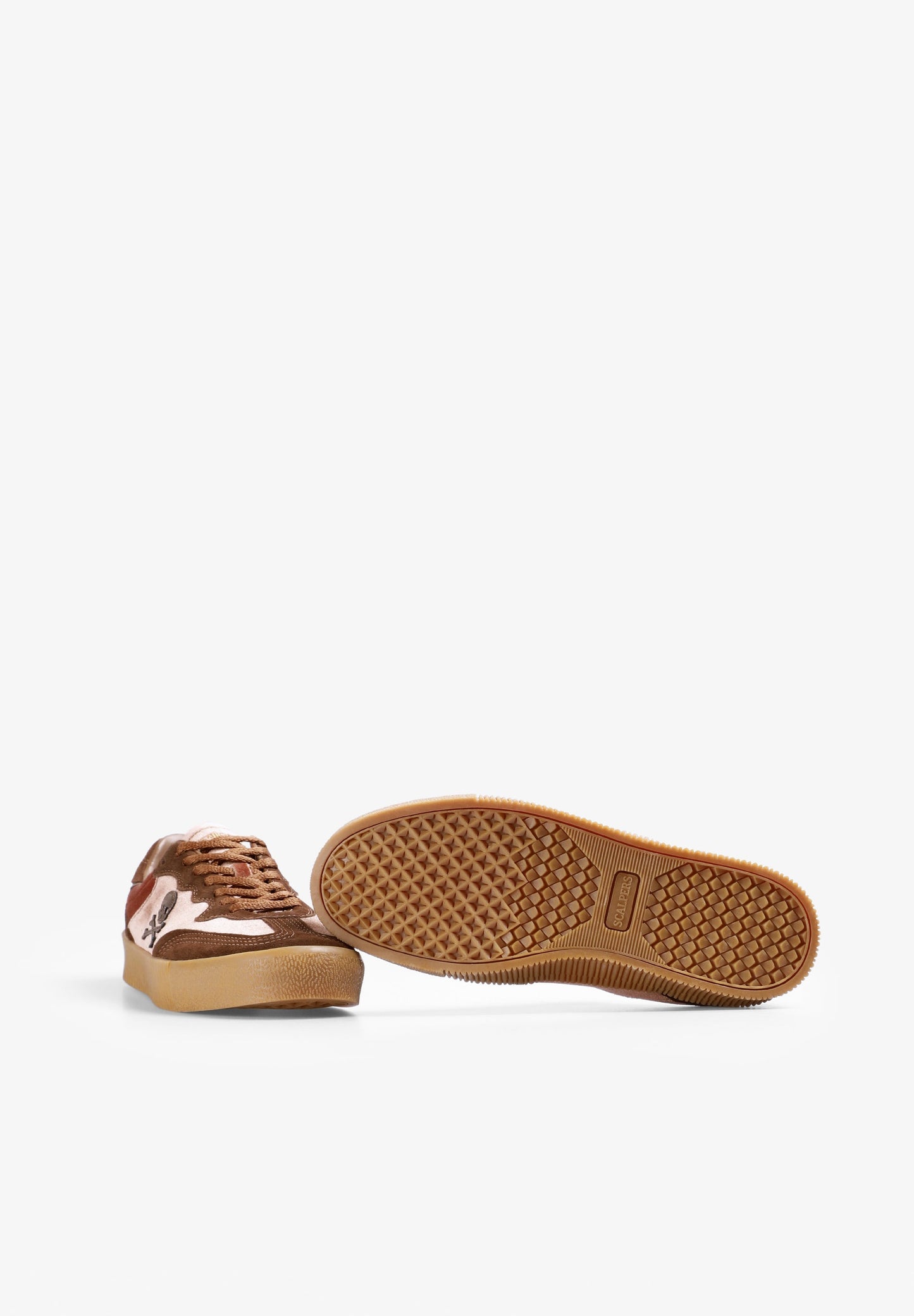 SAPATILHAS COM SKULL CAMURÇA