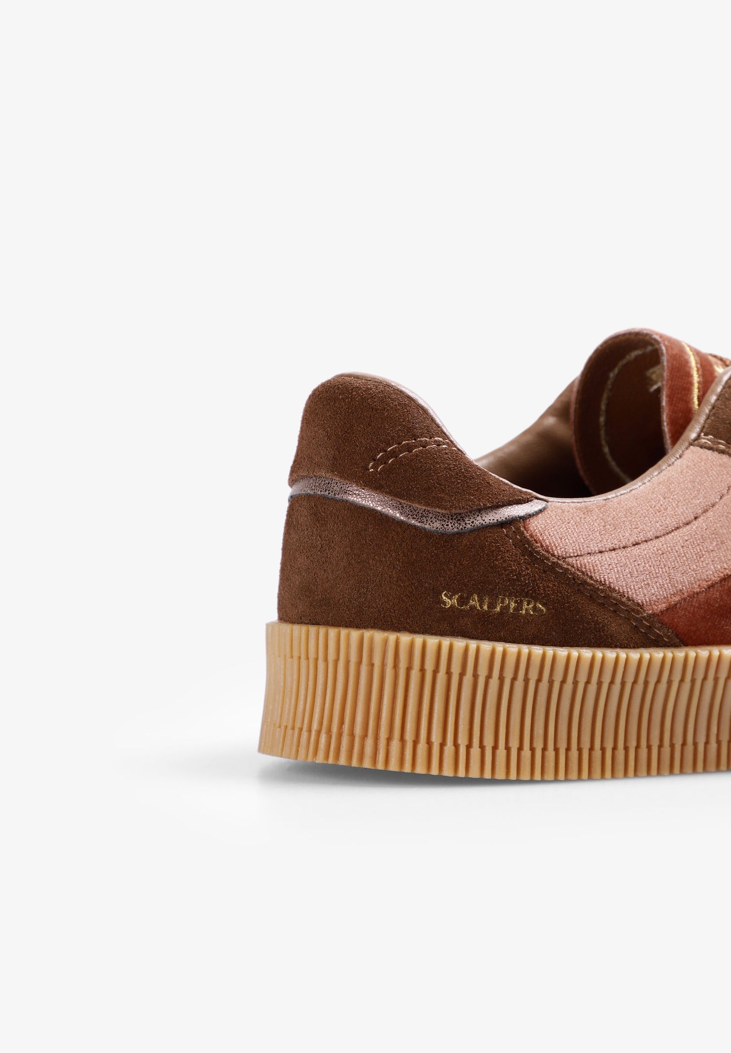 SAPATILHAS COM SKULL CAMURÇA