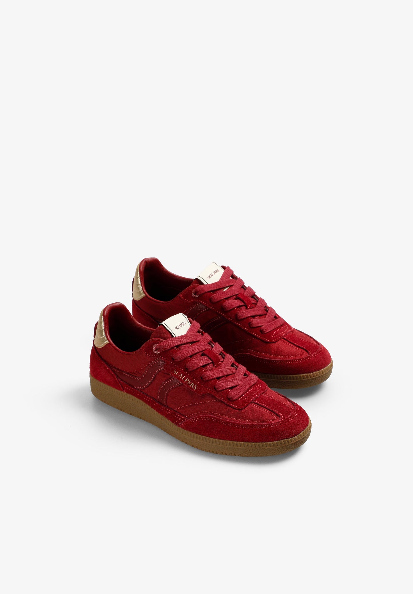 SAPATILHAS RÉTRO EM CONTRASTE