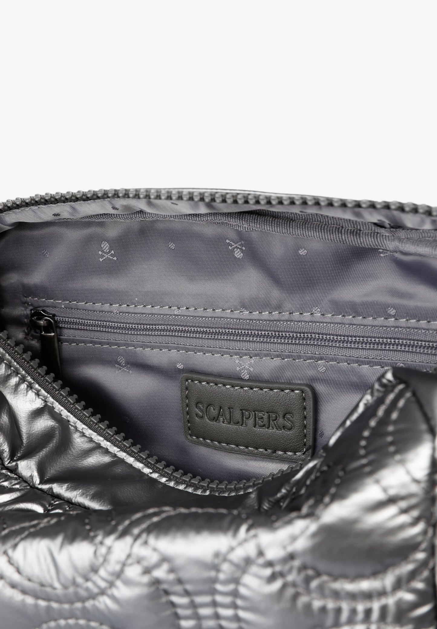 BOLSA A TIRACOLO METALIZADA ACOLCHOADA